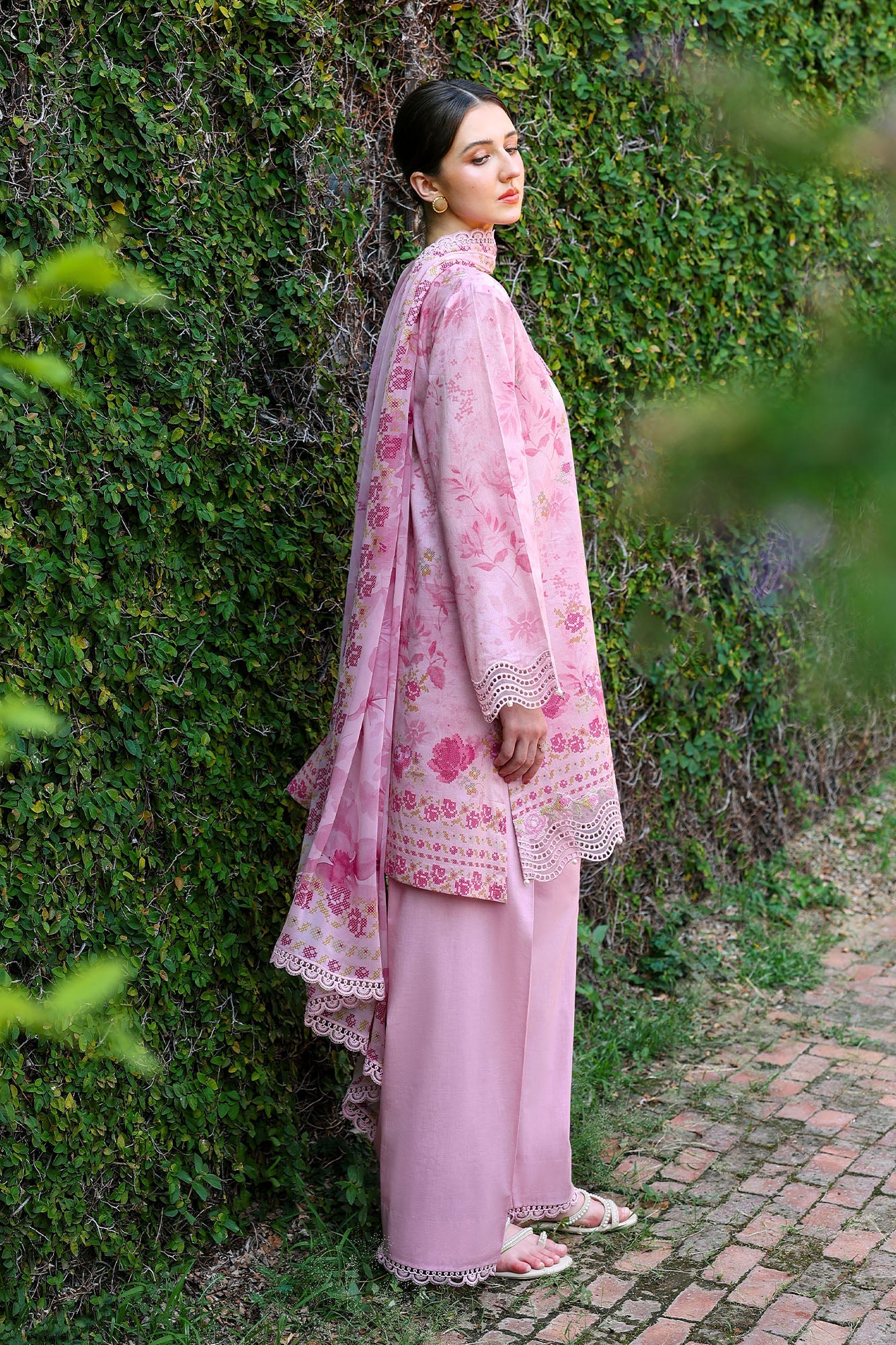 Eid Lawn Edit – Spring Lilac