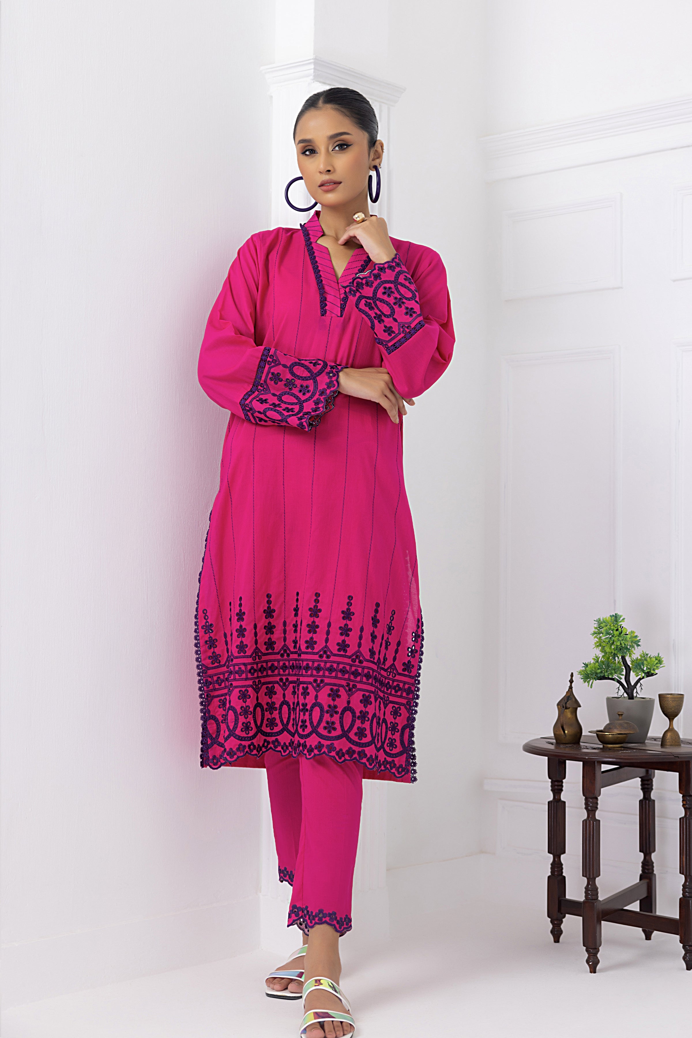 cambric Kurta Set in Magenta