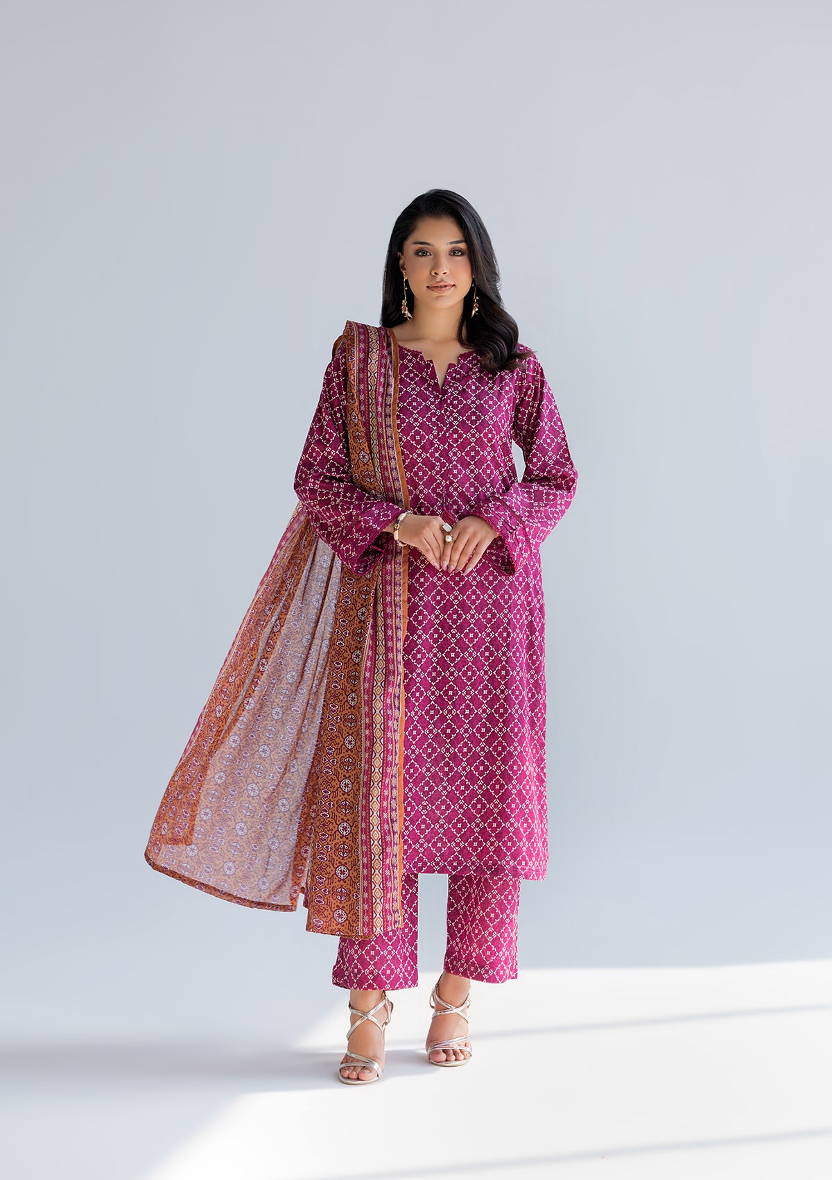 lawn Kurta Set in Amaranth