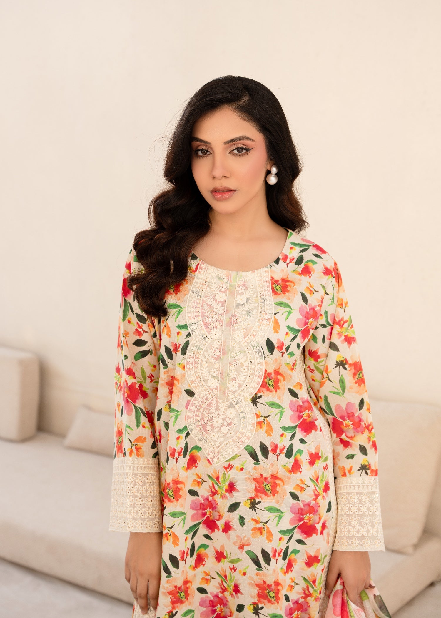 slub lawn Kurta Set in Multi