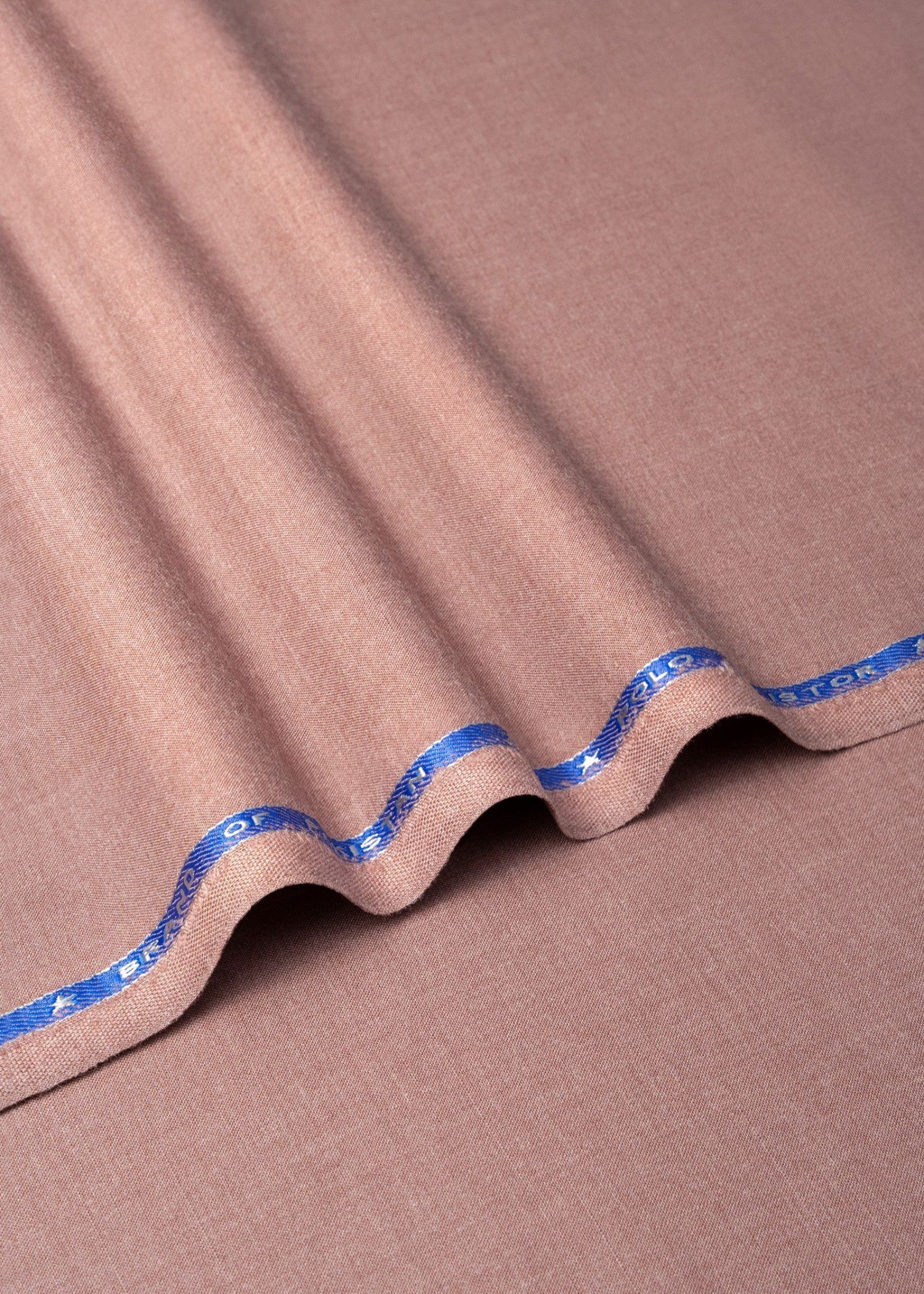 wash & wear Unstitched in Shocking pink