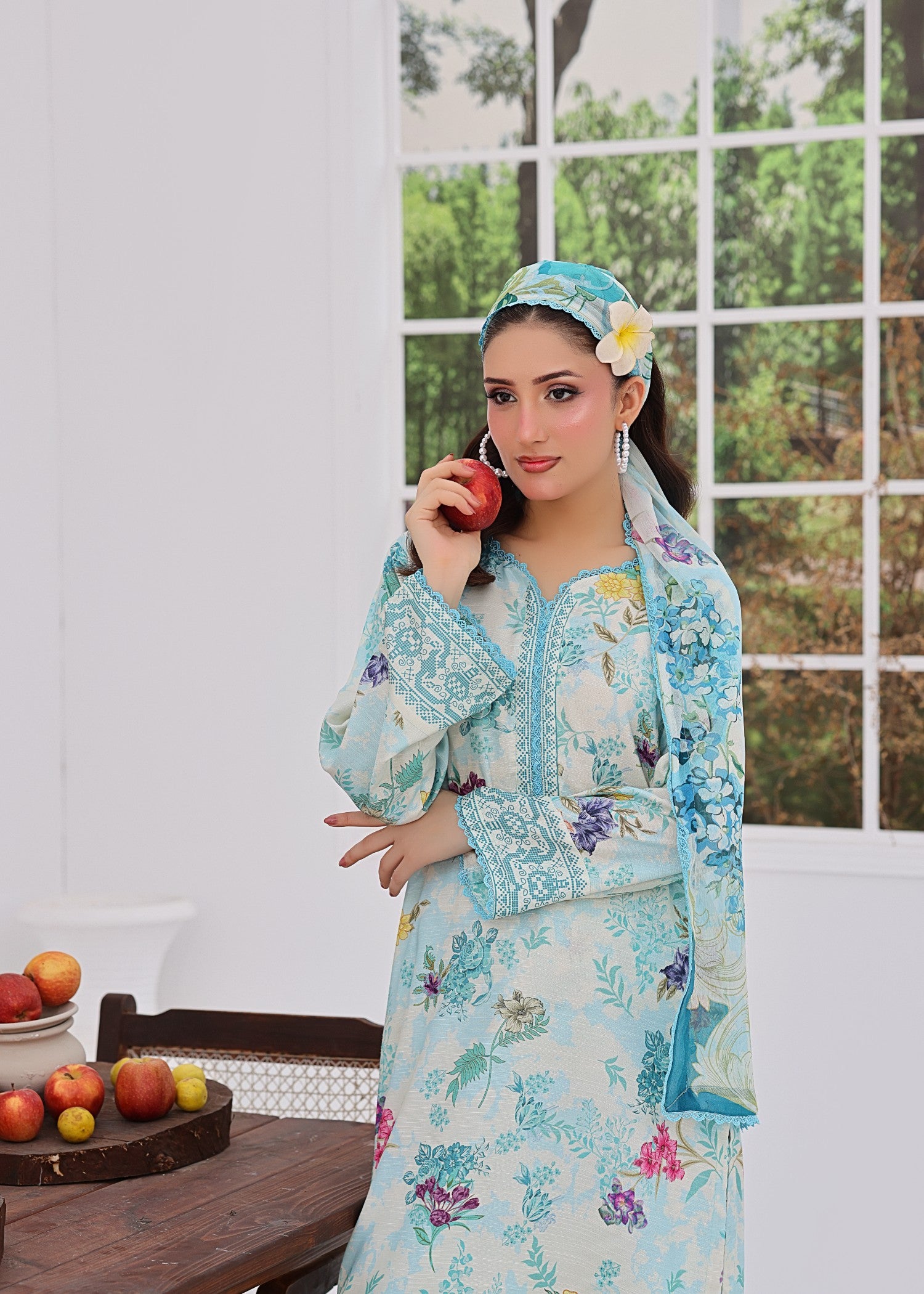 viscose raw silk Kurta Set in Sky blue
