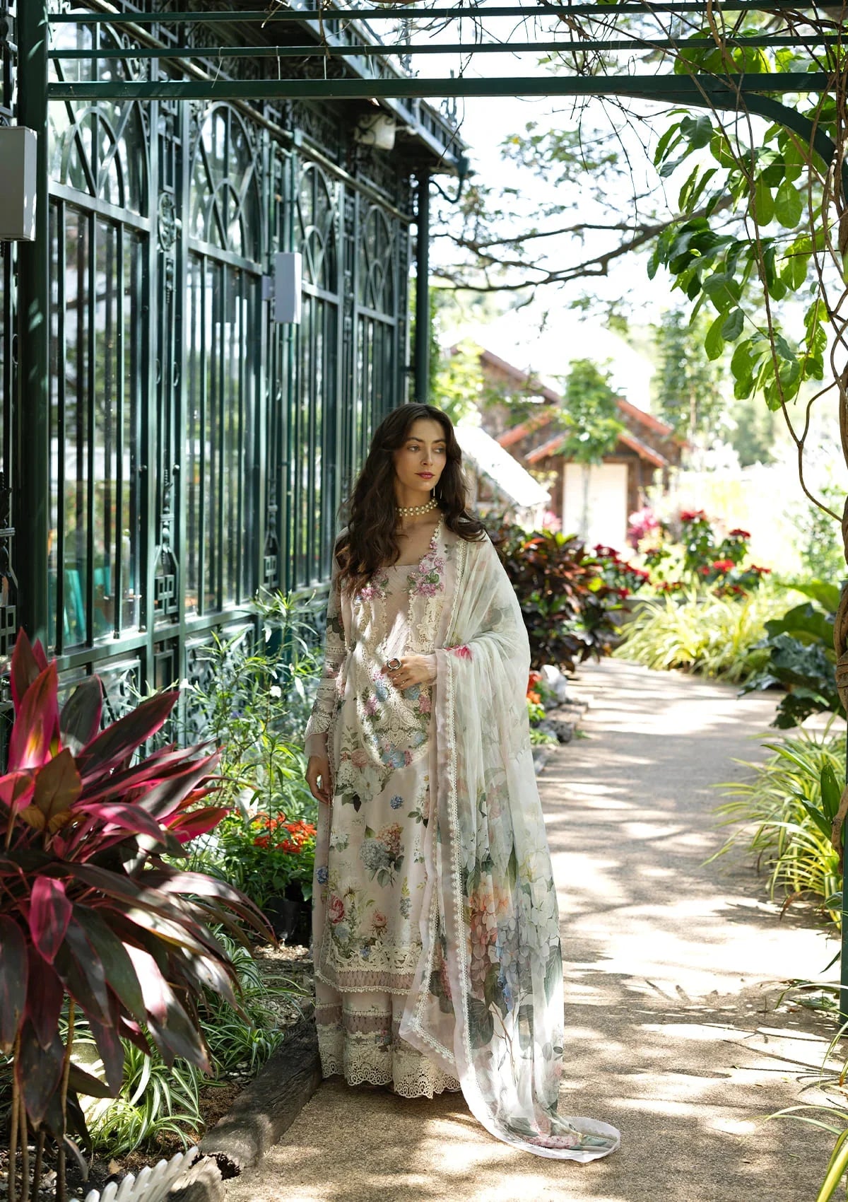 Signature Embroidered Lawn Prints – ESA-4A TUSCAN FAIRY
