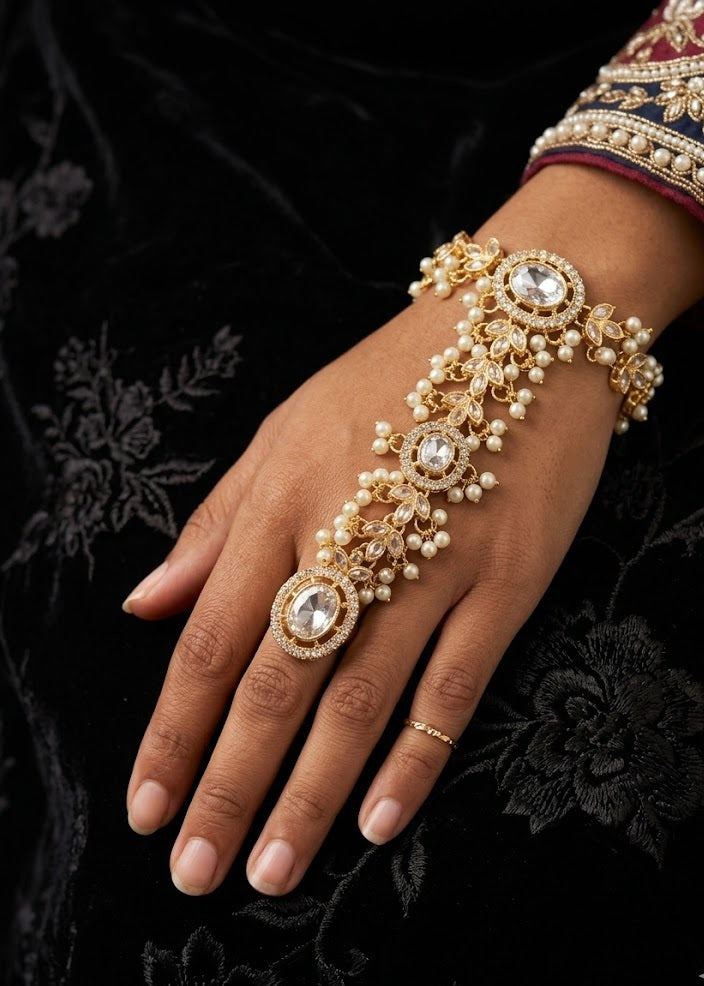 Bracelet in Off-white, gold Color by - Trendy Women Bracelet YWY1624