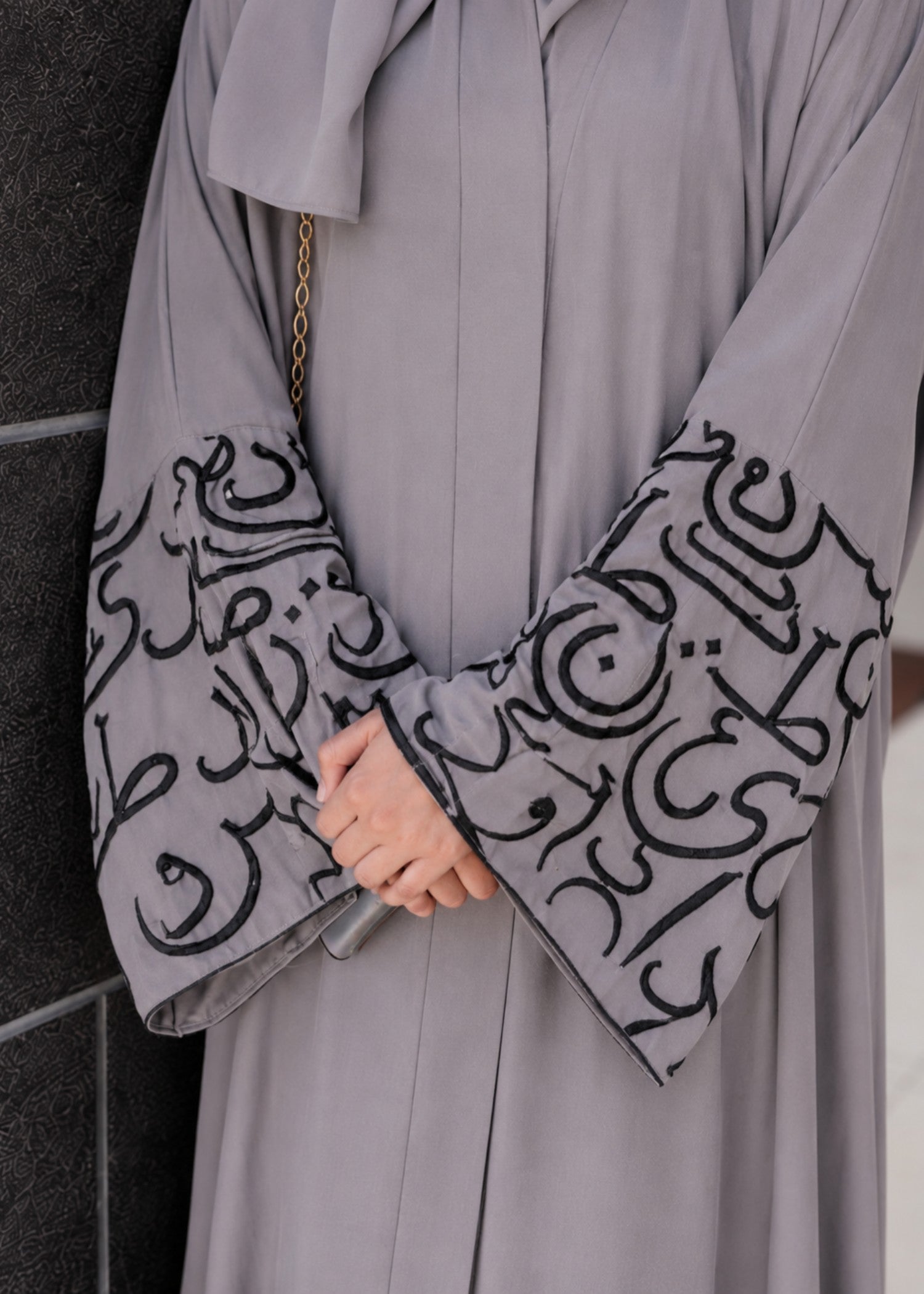 georgette Abaya in Pastel grey