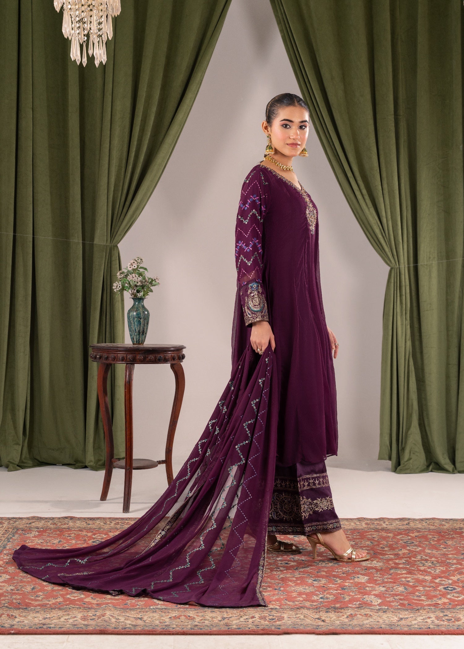 crinkle chiffon Pishwas in Purple