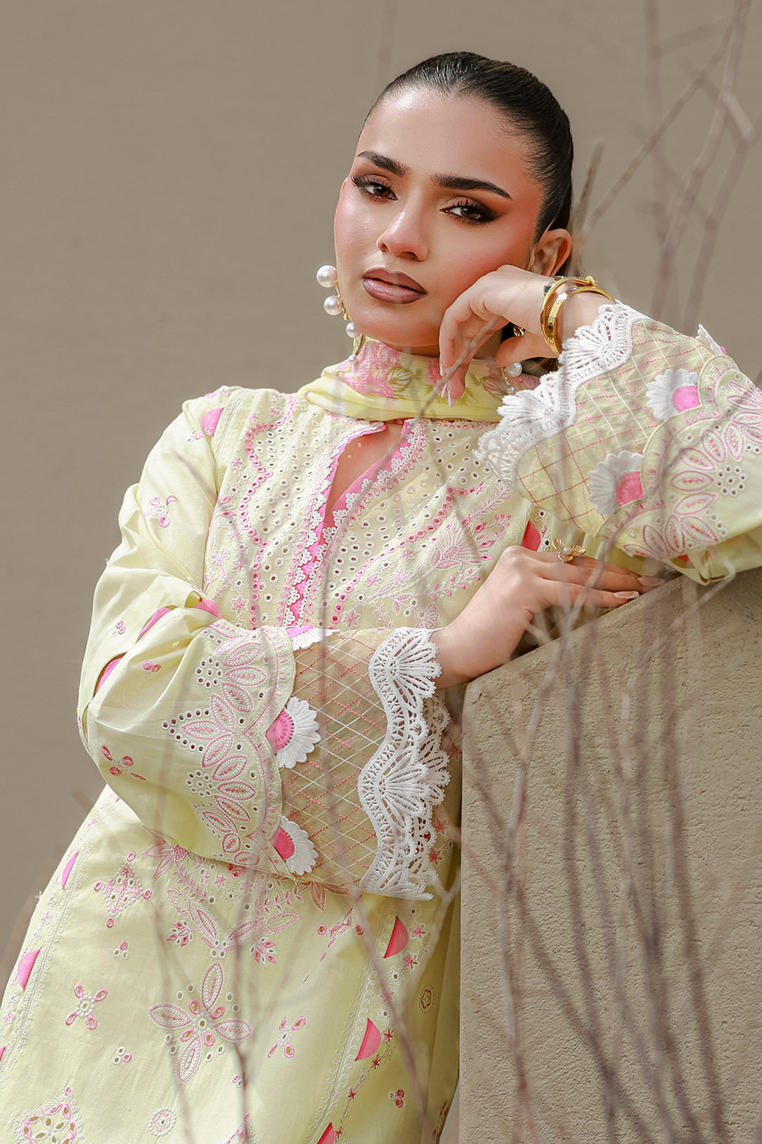 Chikankari Lawn – Z-4077