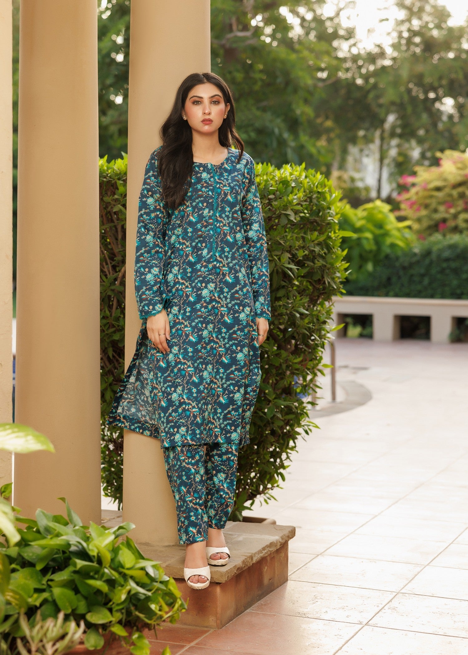 lawn Co Ord Sets in Bottle green