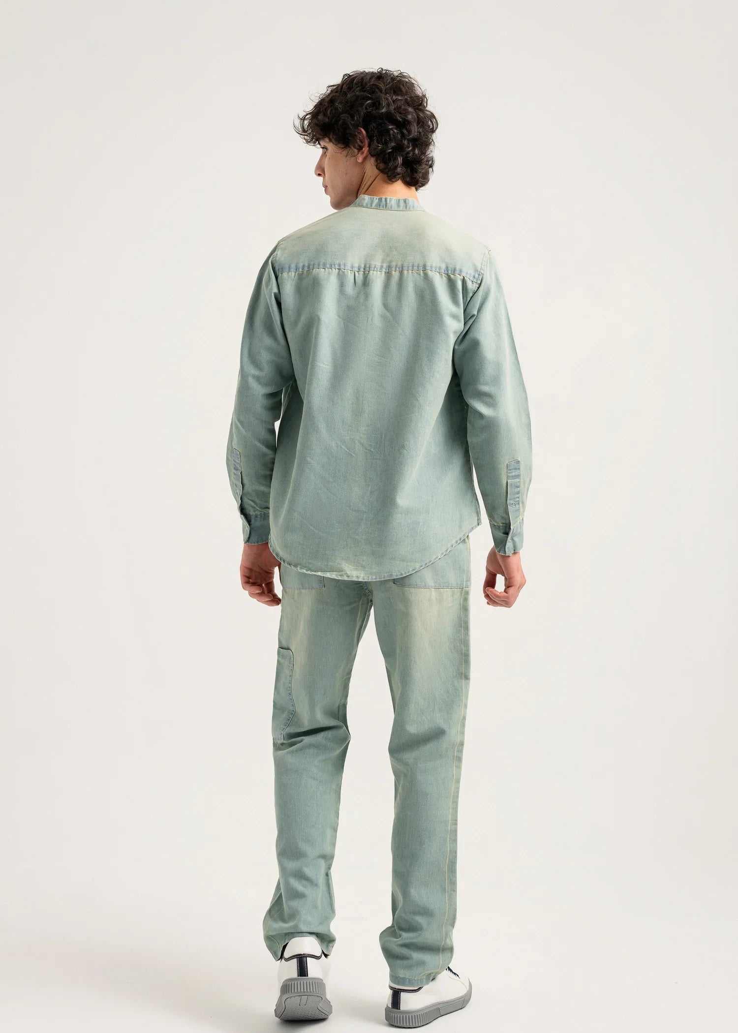 chambray Casual Shirt in Light blue