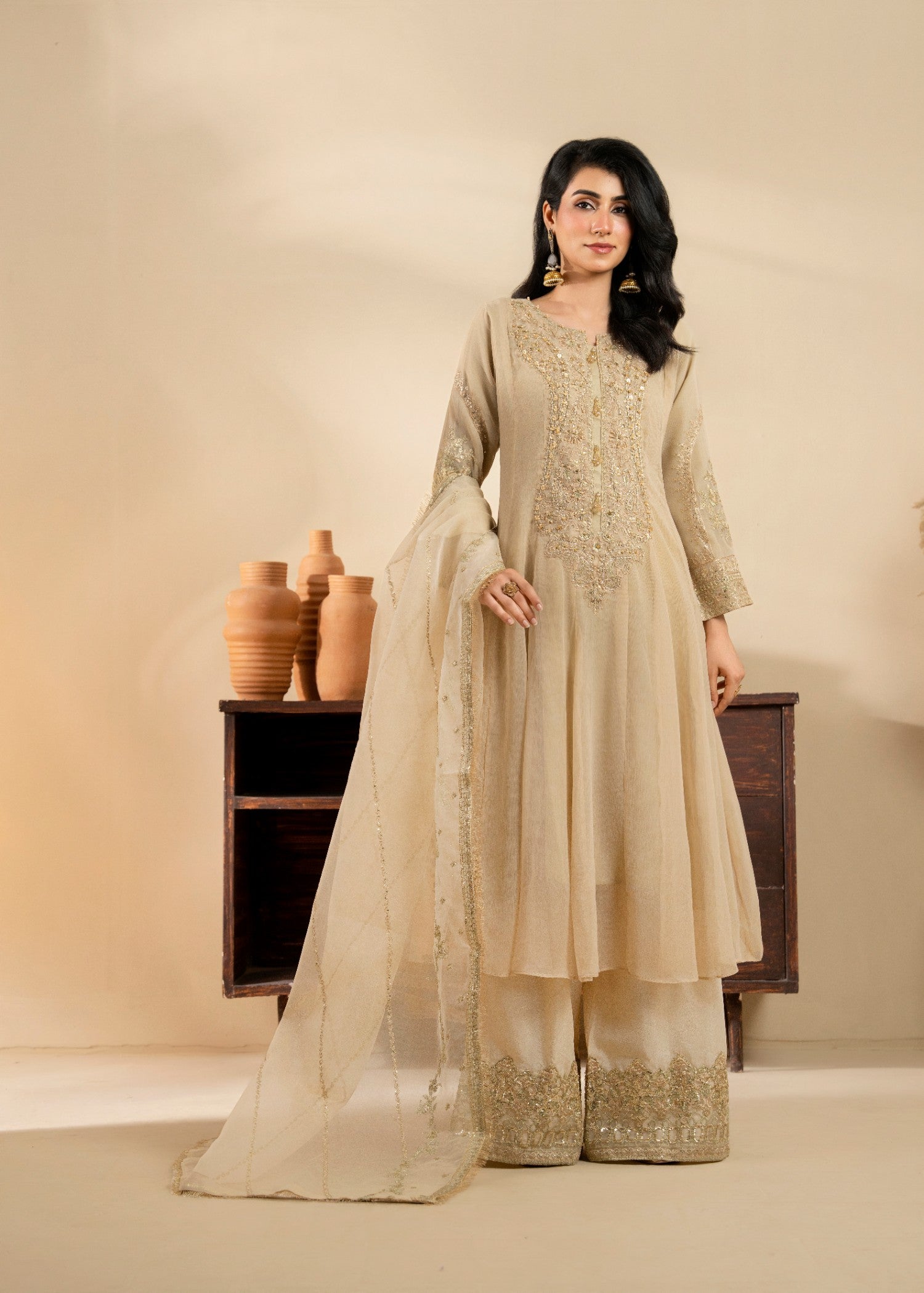 crinkle chiffon Pishwas in Beige
