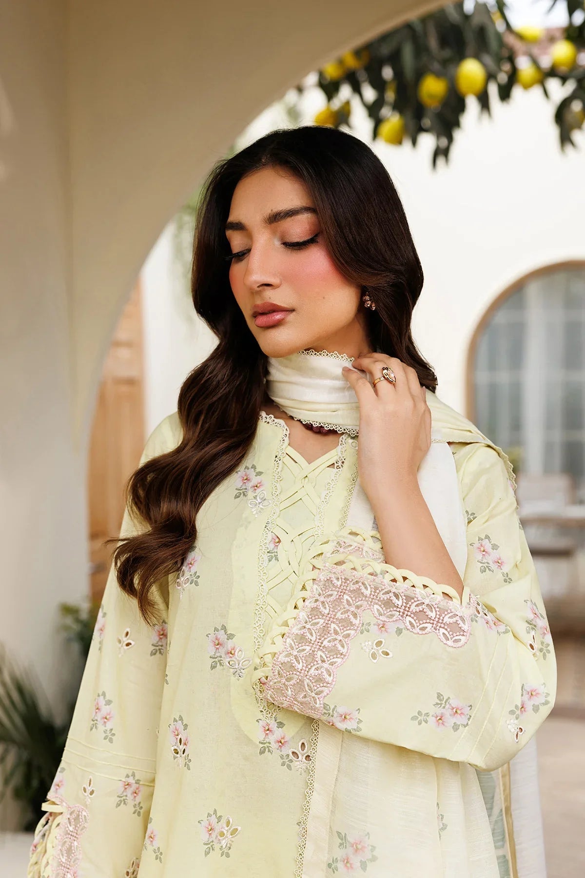 Amani Eid Lawn Pret – DAAHR