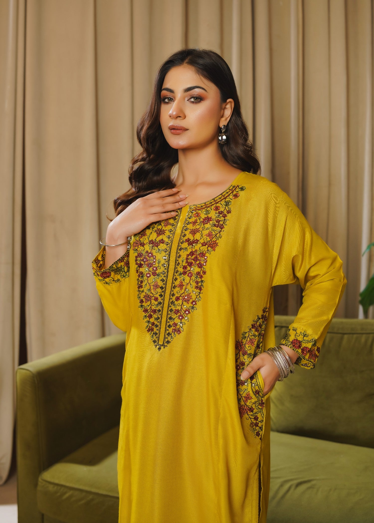 linen Kurta Set in Gold