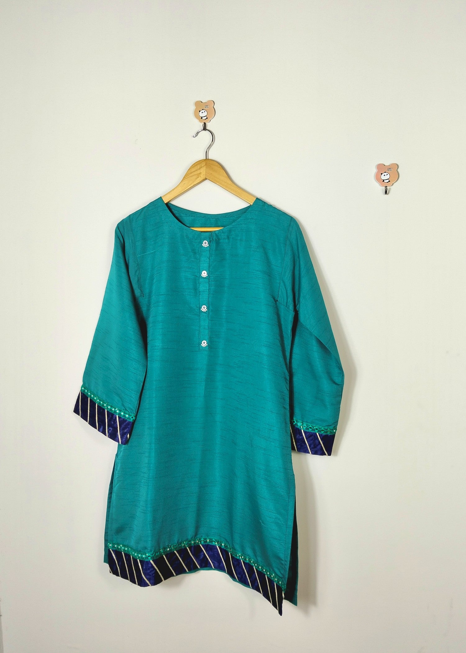 raw silk Kurta Set in Emerald green