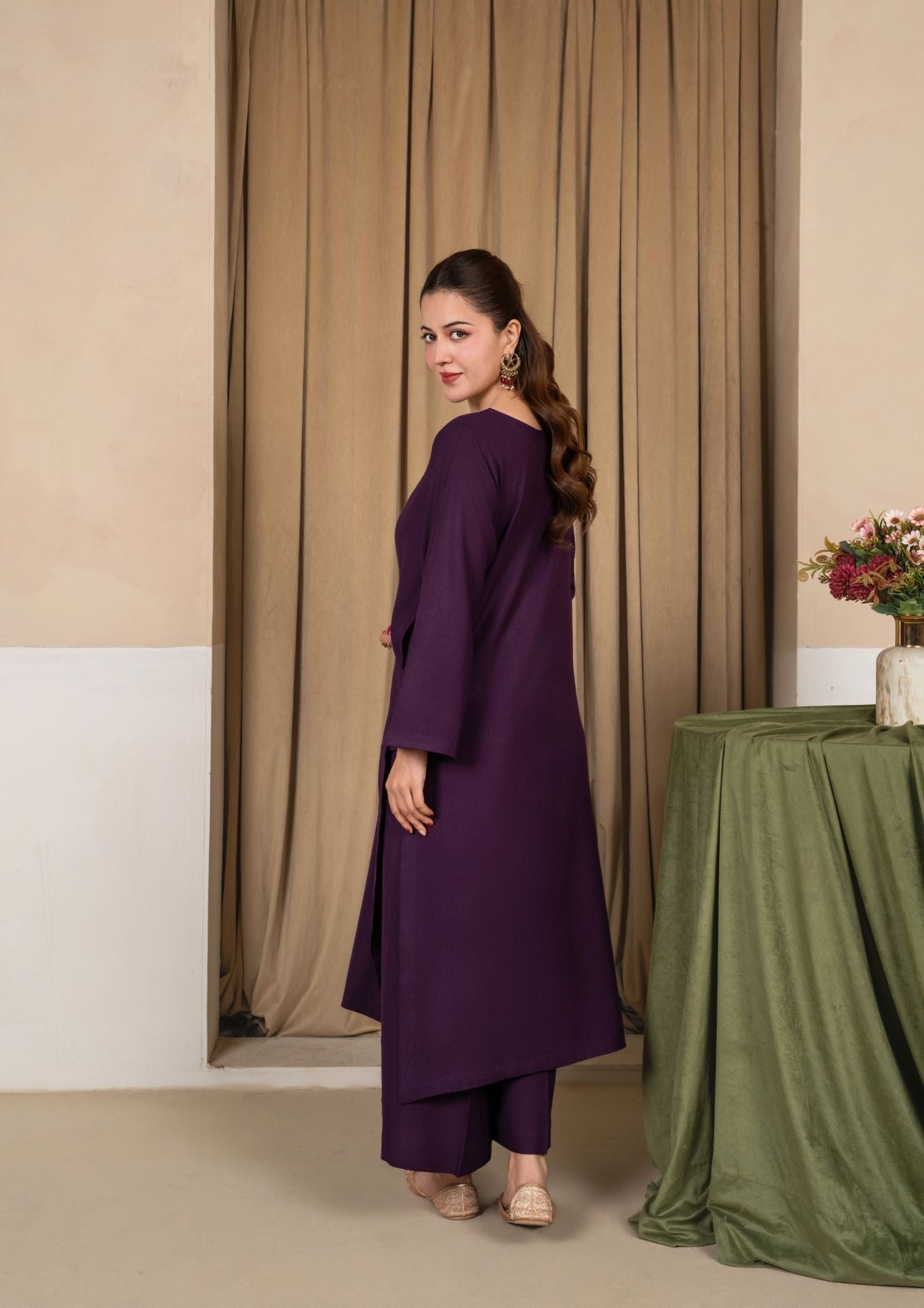 dhanak wool Kurta Set in Deep purple