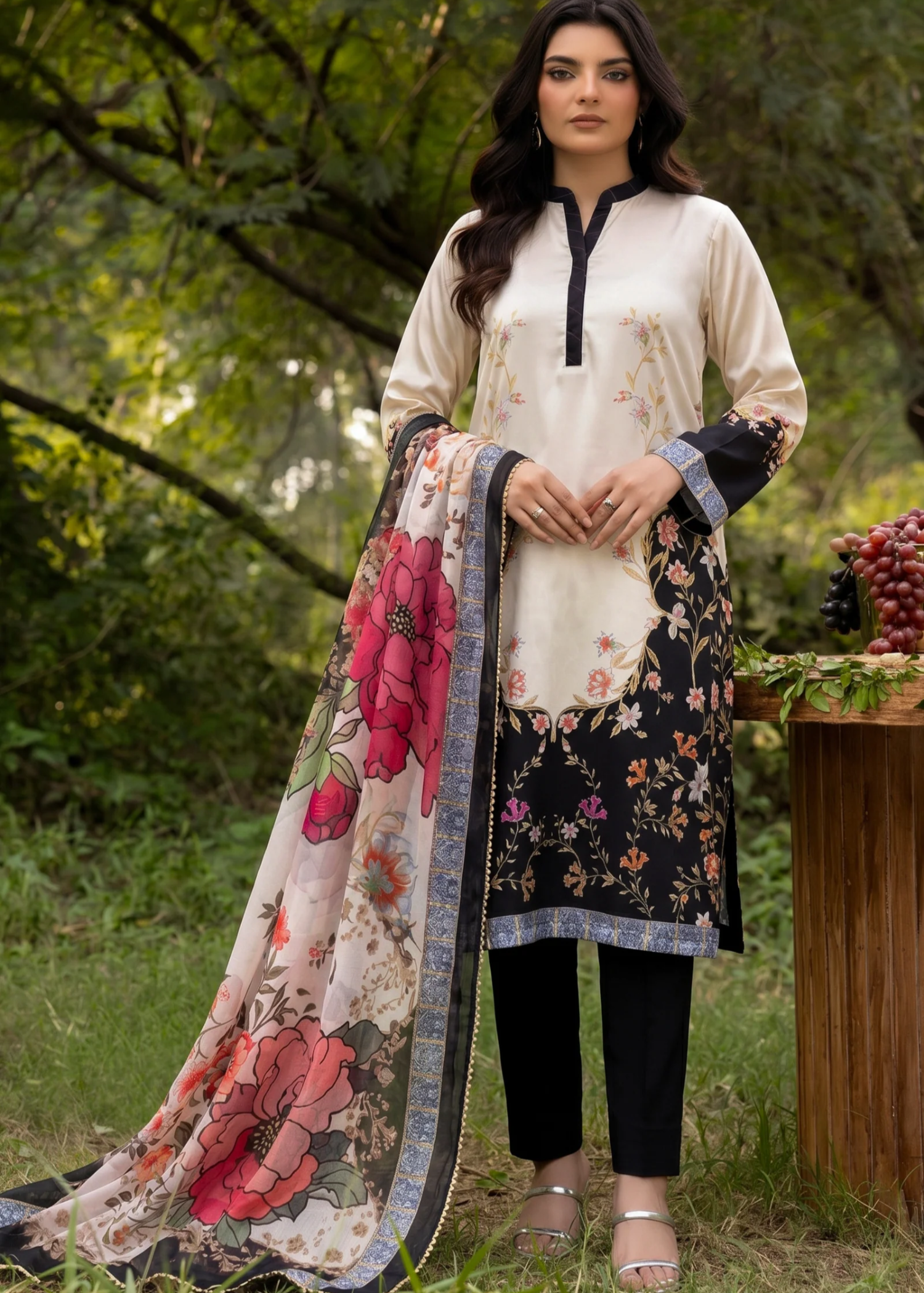 silk charmeuse Kurta Set in Porcelain