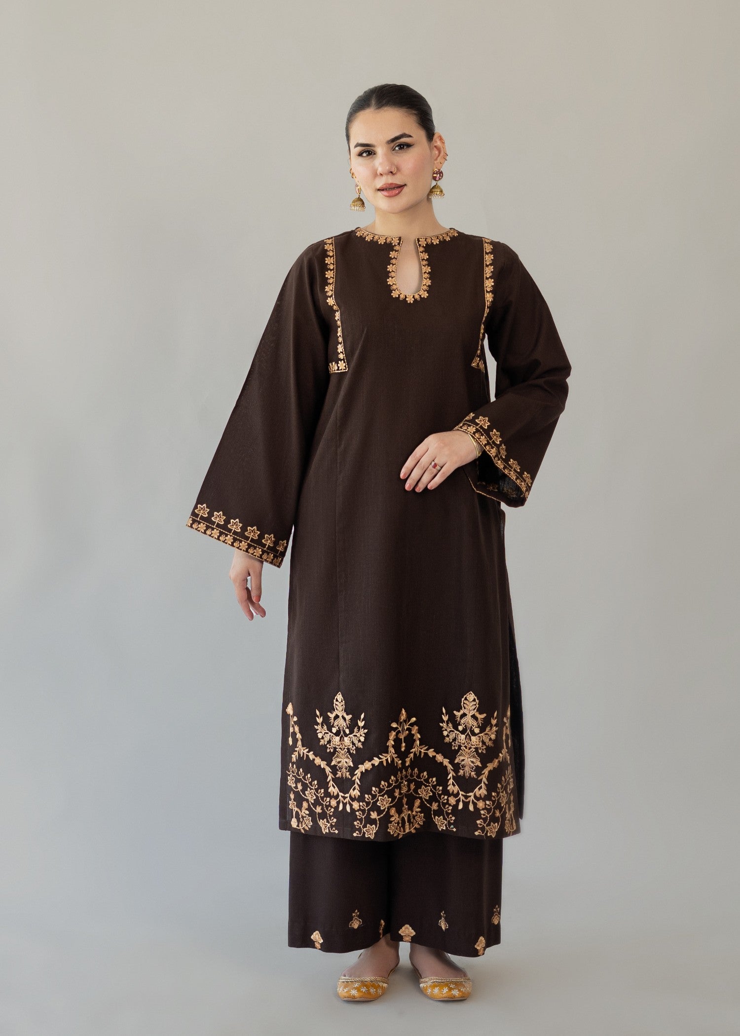 slub khaddar Kurta Set in Dark brown