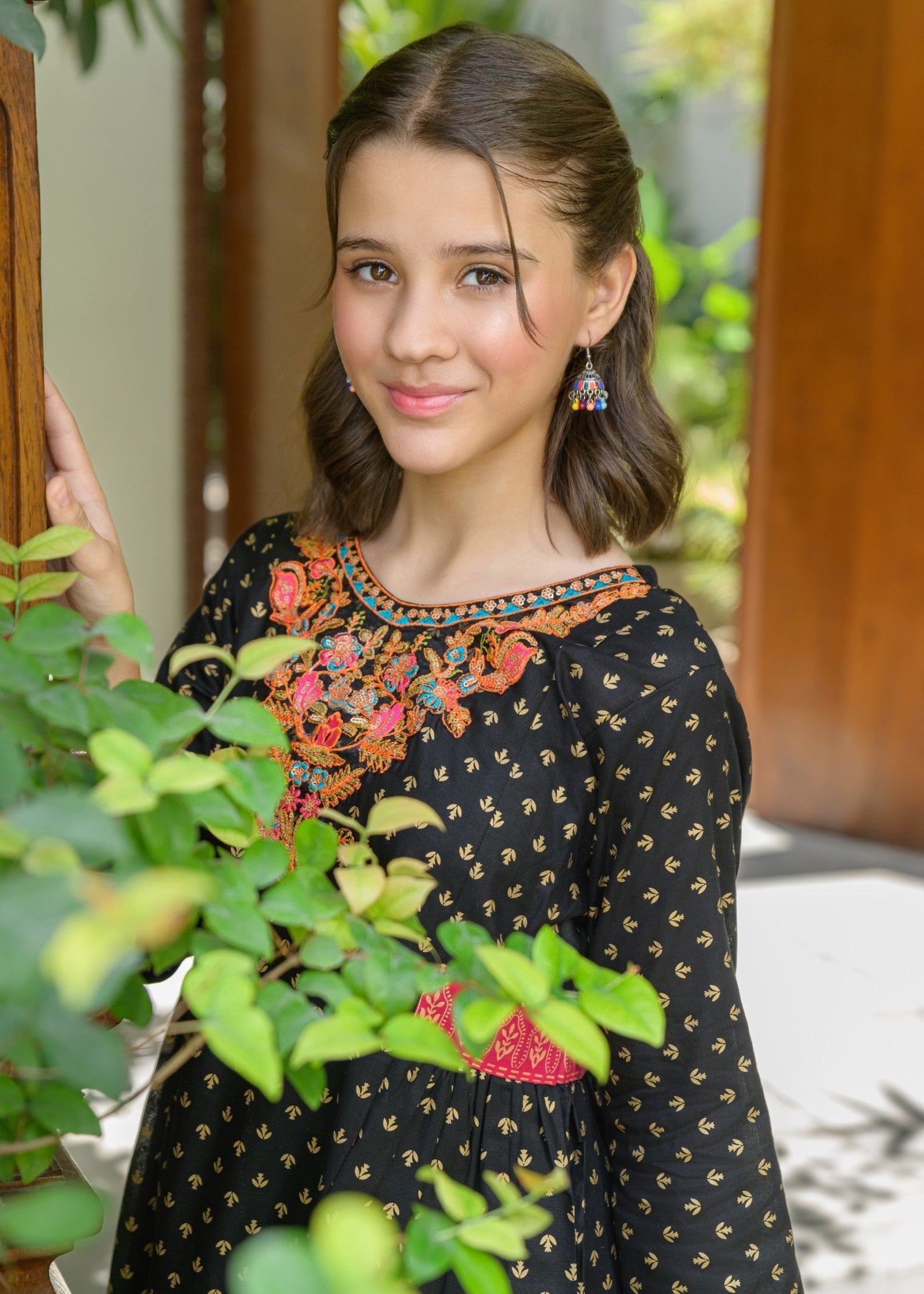 lawn Short Frock in Black