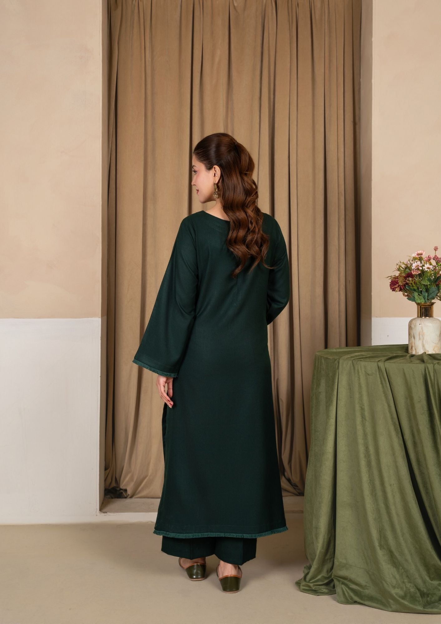 dhanak wool Kurta Set in Bottle green