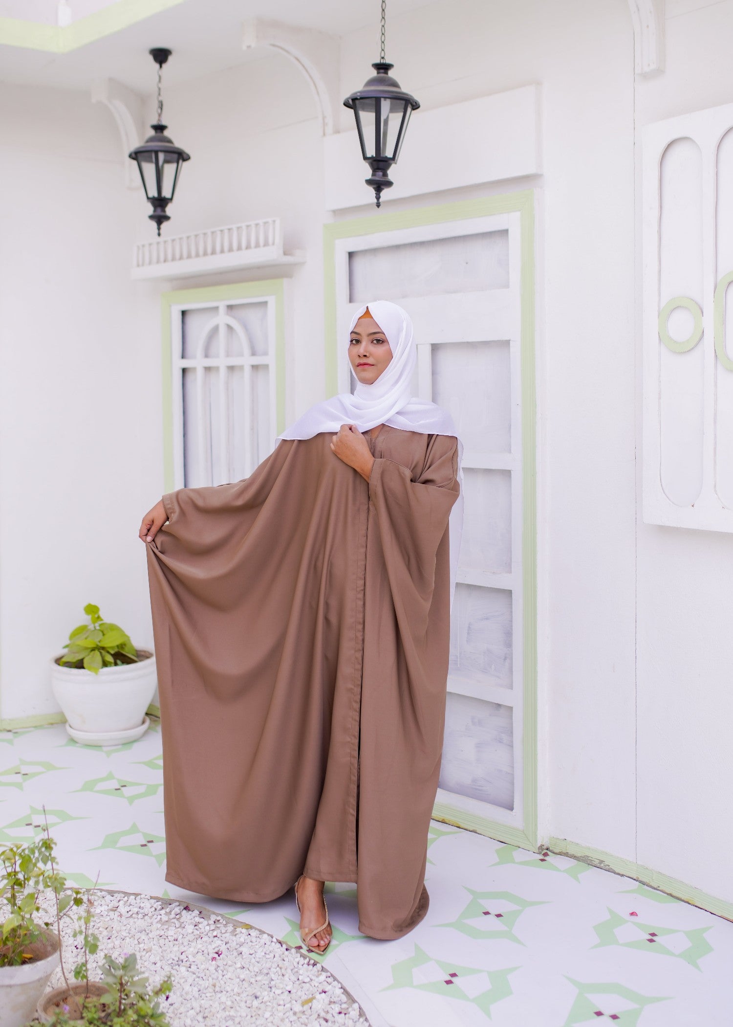 nidha Abaya in Camel brown