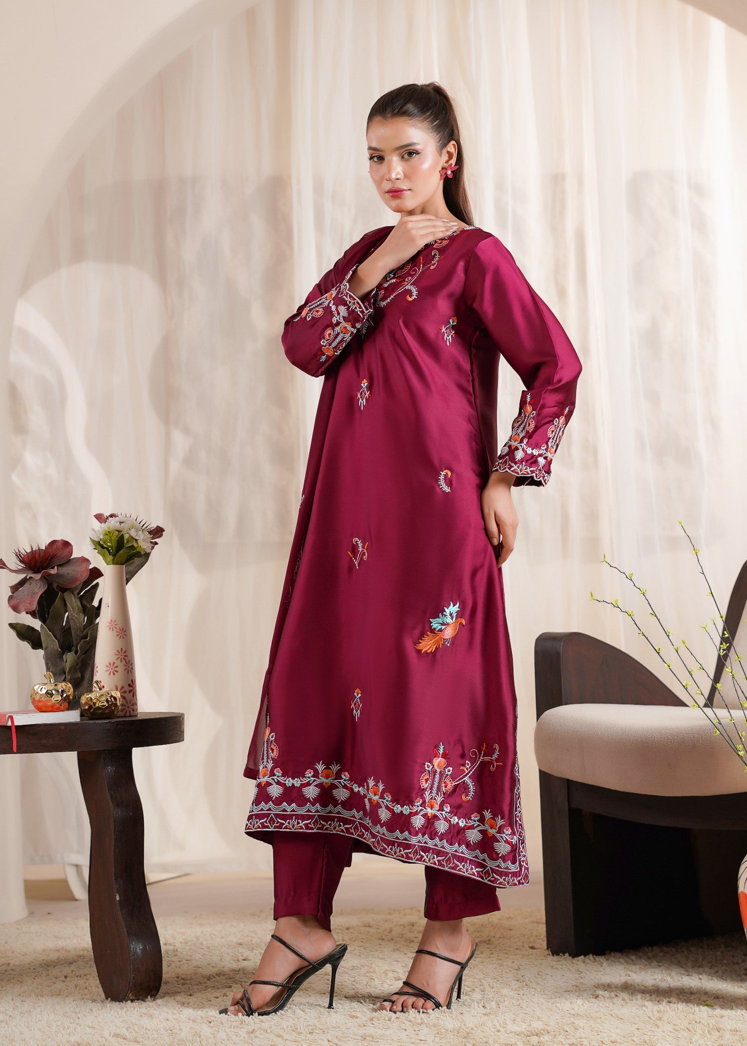 silk Kaftan in Magenta haze