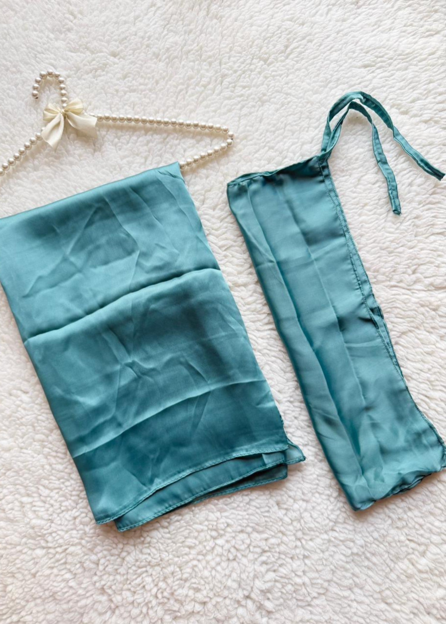 satin silk Veil in Teal