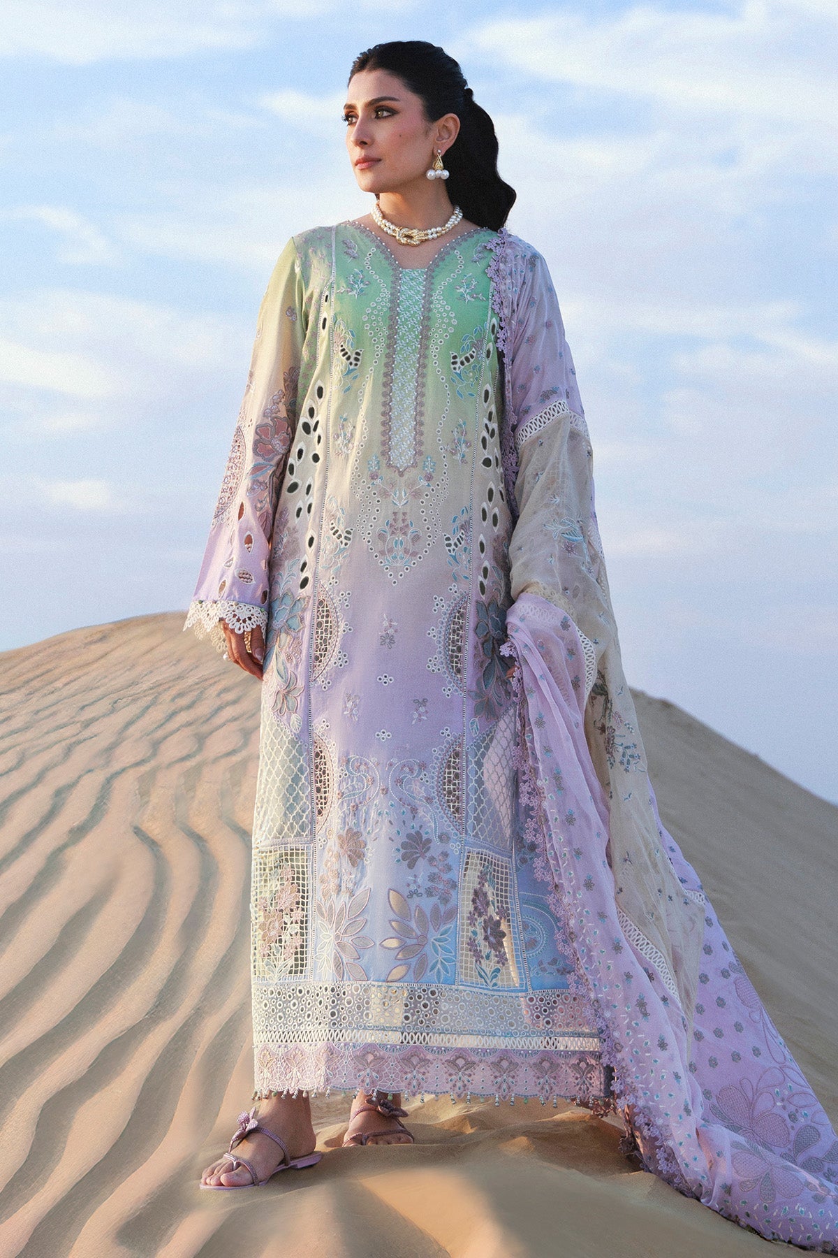 Aman Luxury Lawn – Emelfie NE-228