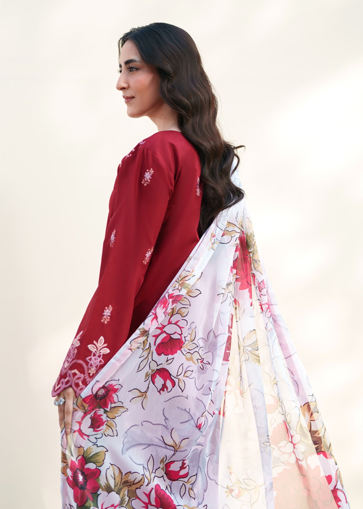 lawn Kurta Set in Scarlet