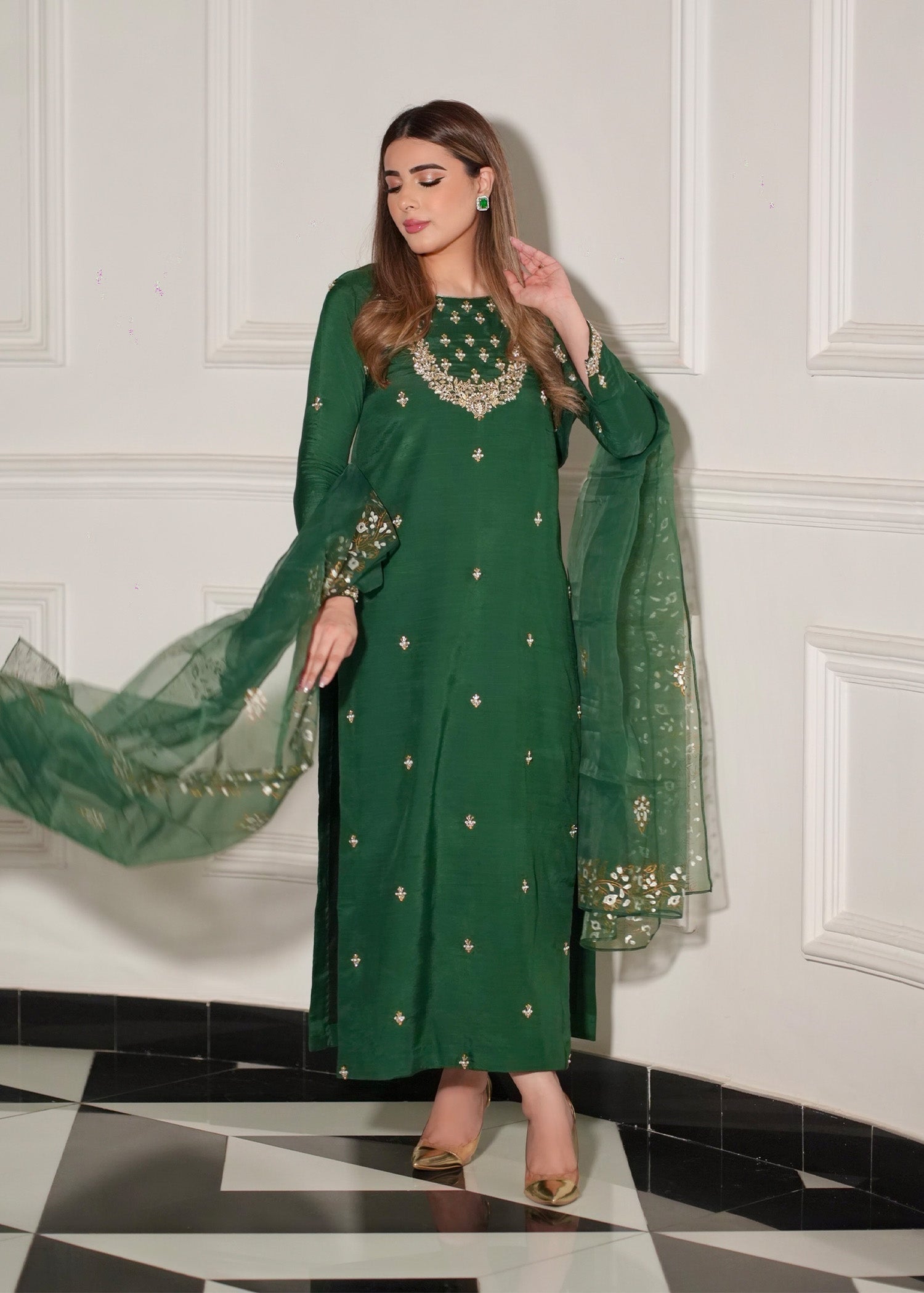 raw silk Kurta Set in Bottle green