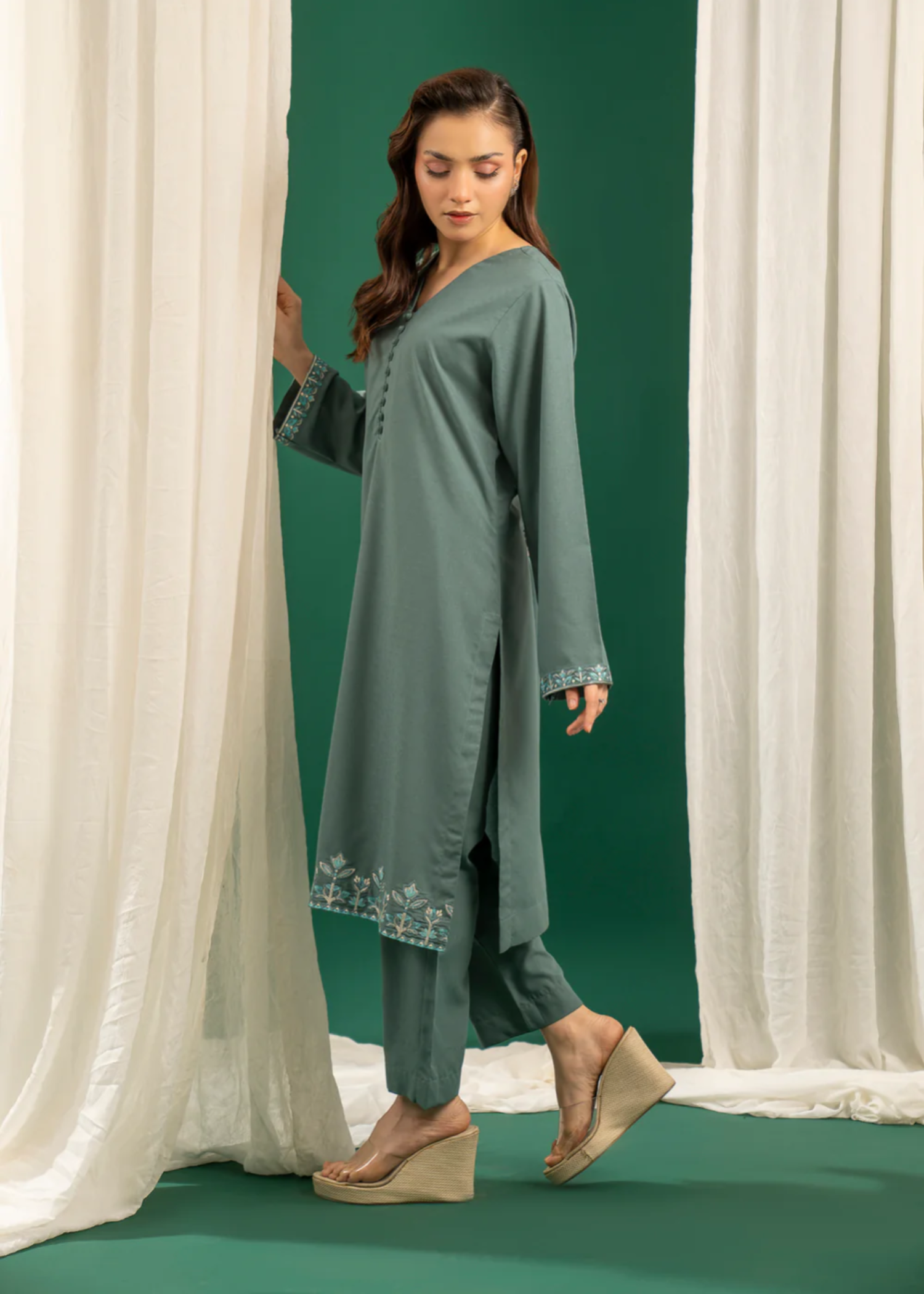 jacquard Kurta Set in Pastel green