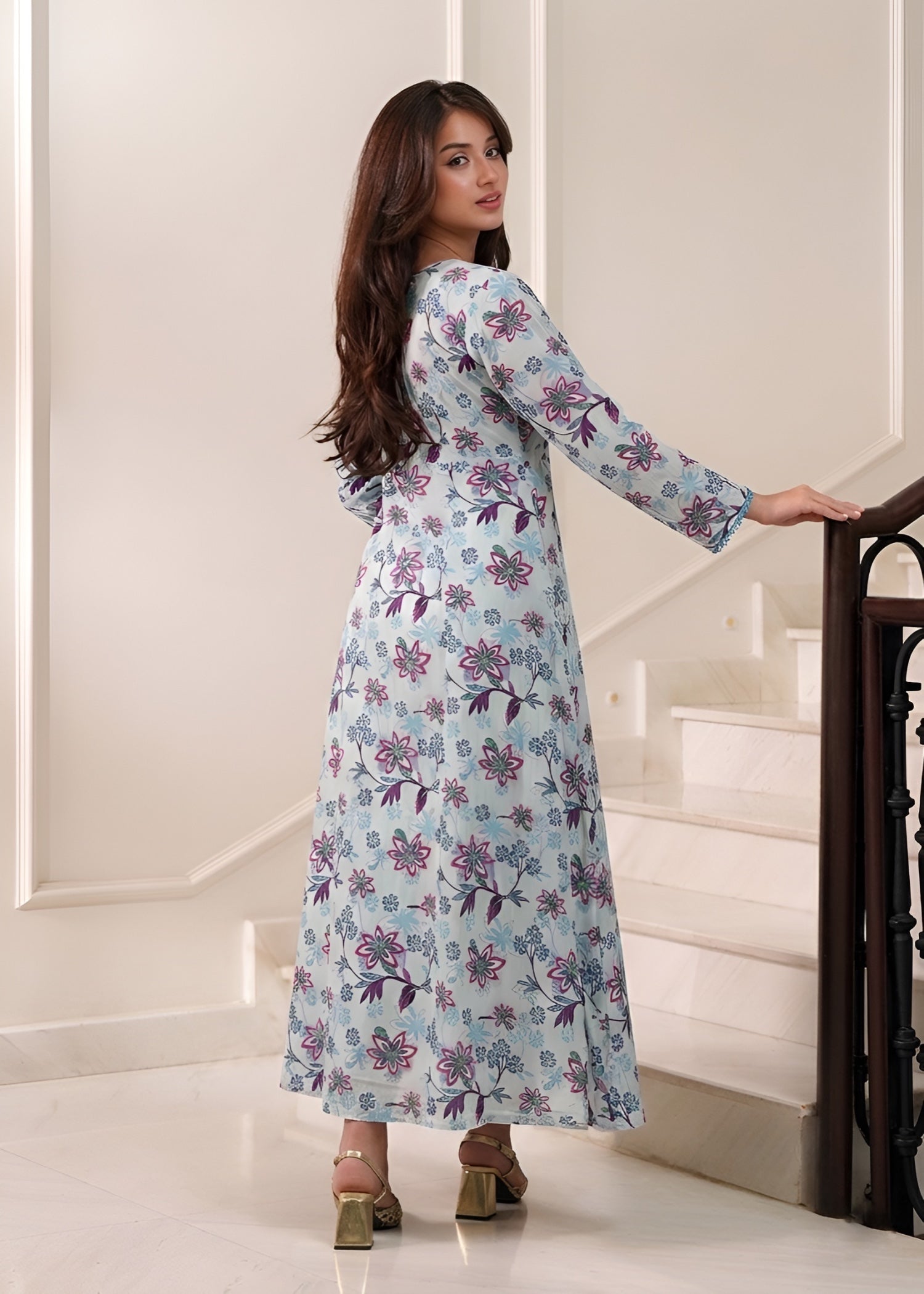 arabic lawn Maxi in Light blue