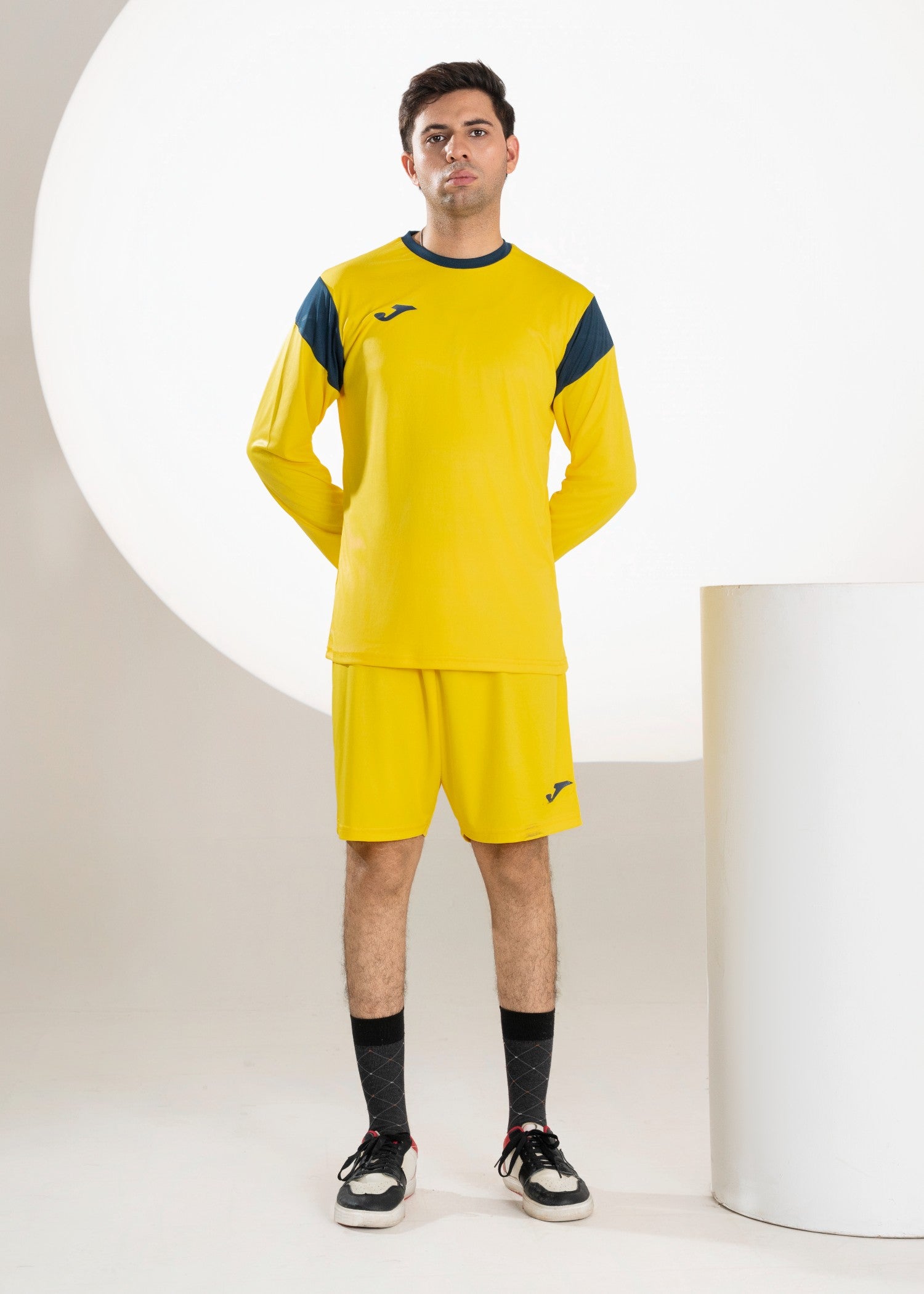 polyester nylon Tracksuit in Yellow