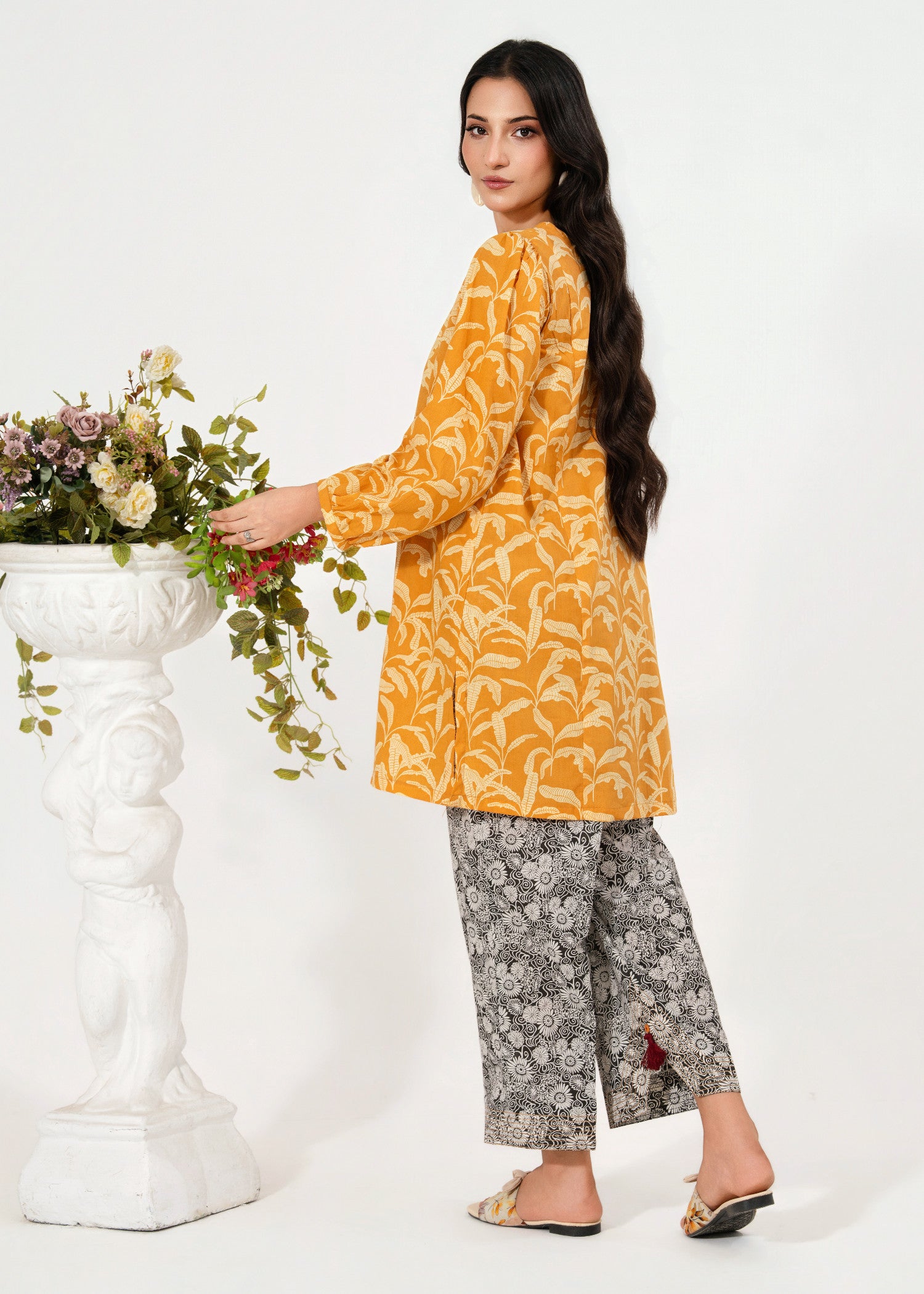 lawn Kurta Set in Black, mustard