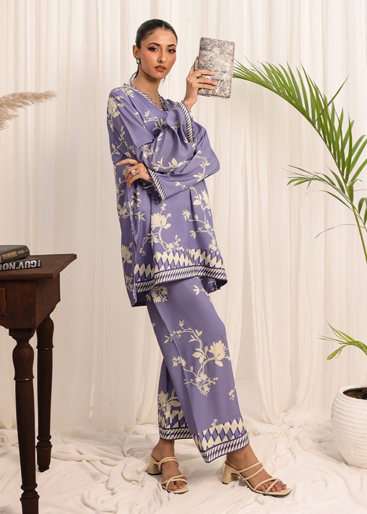poly silk Kurta Set in Lavender