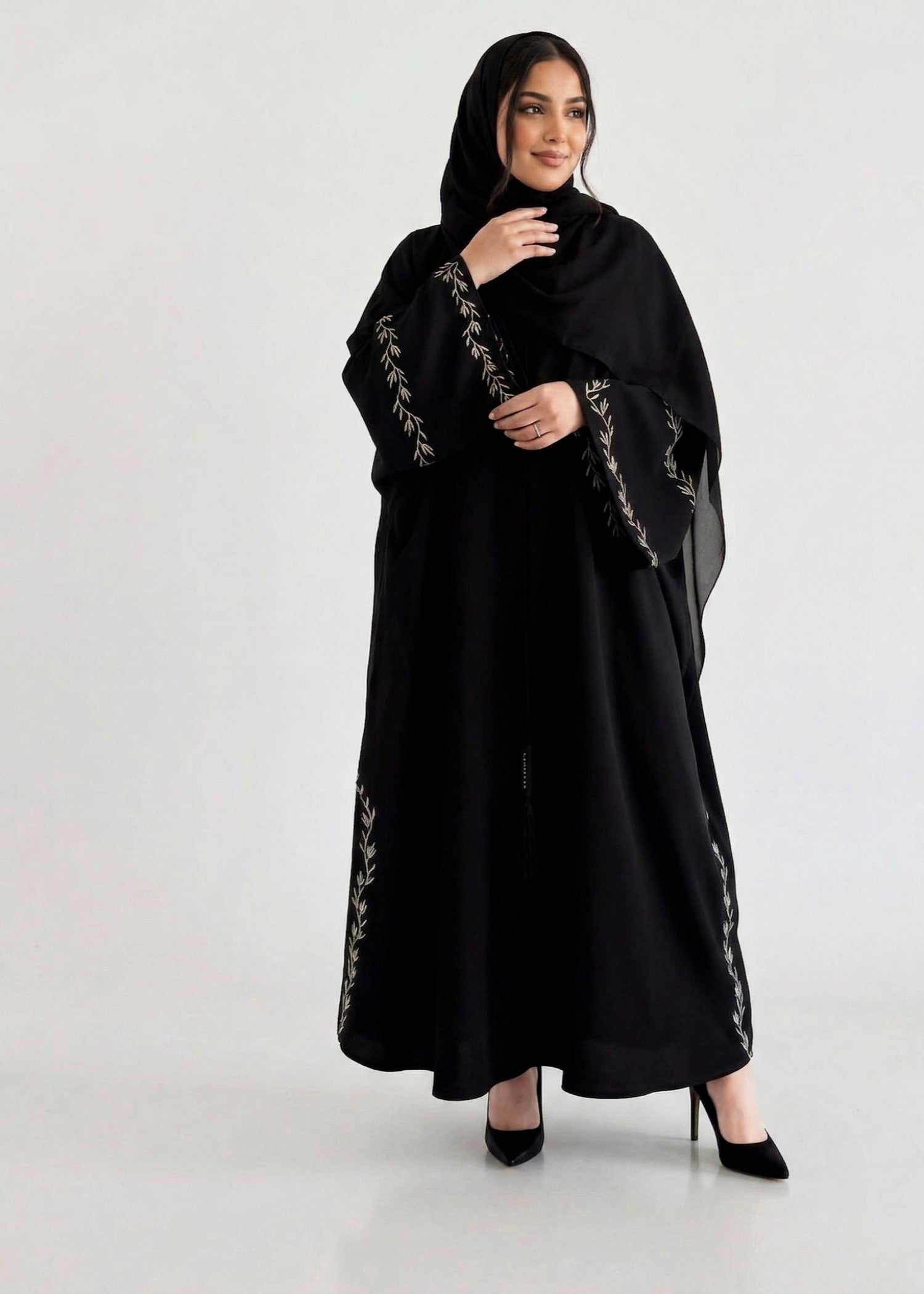 nidha Abaya in Black