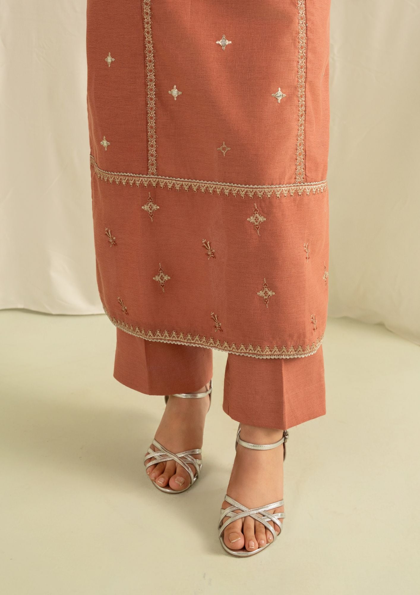 dhanak Kurta Set in Coral pink