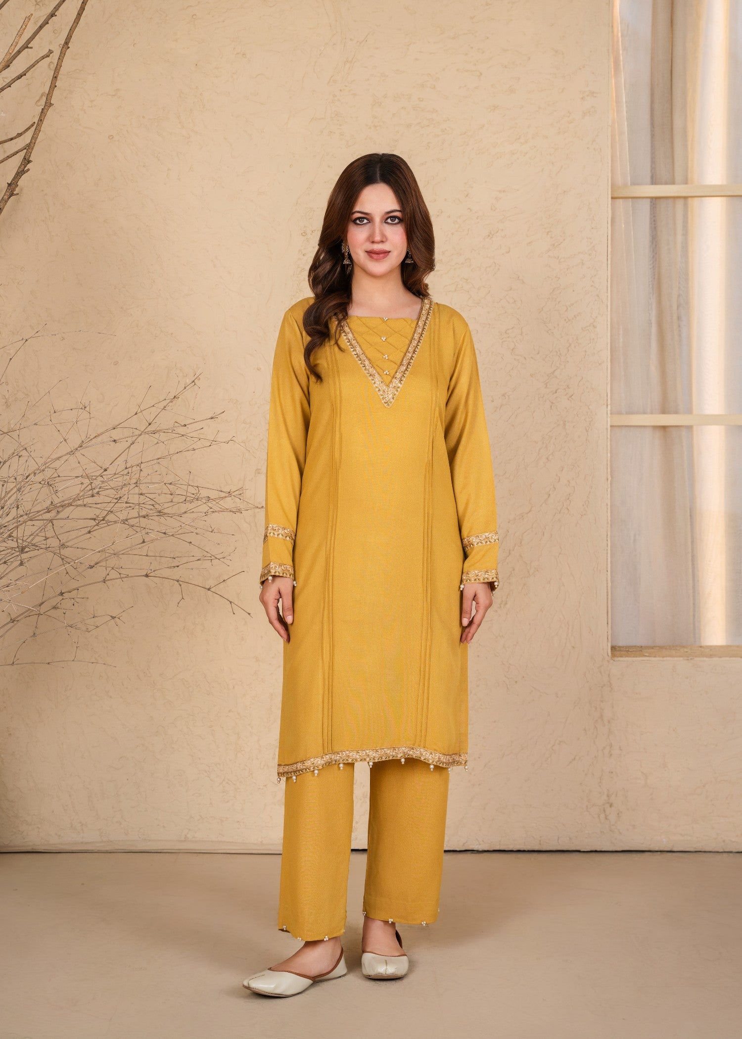 karandi Kurta Set in Gold