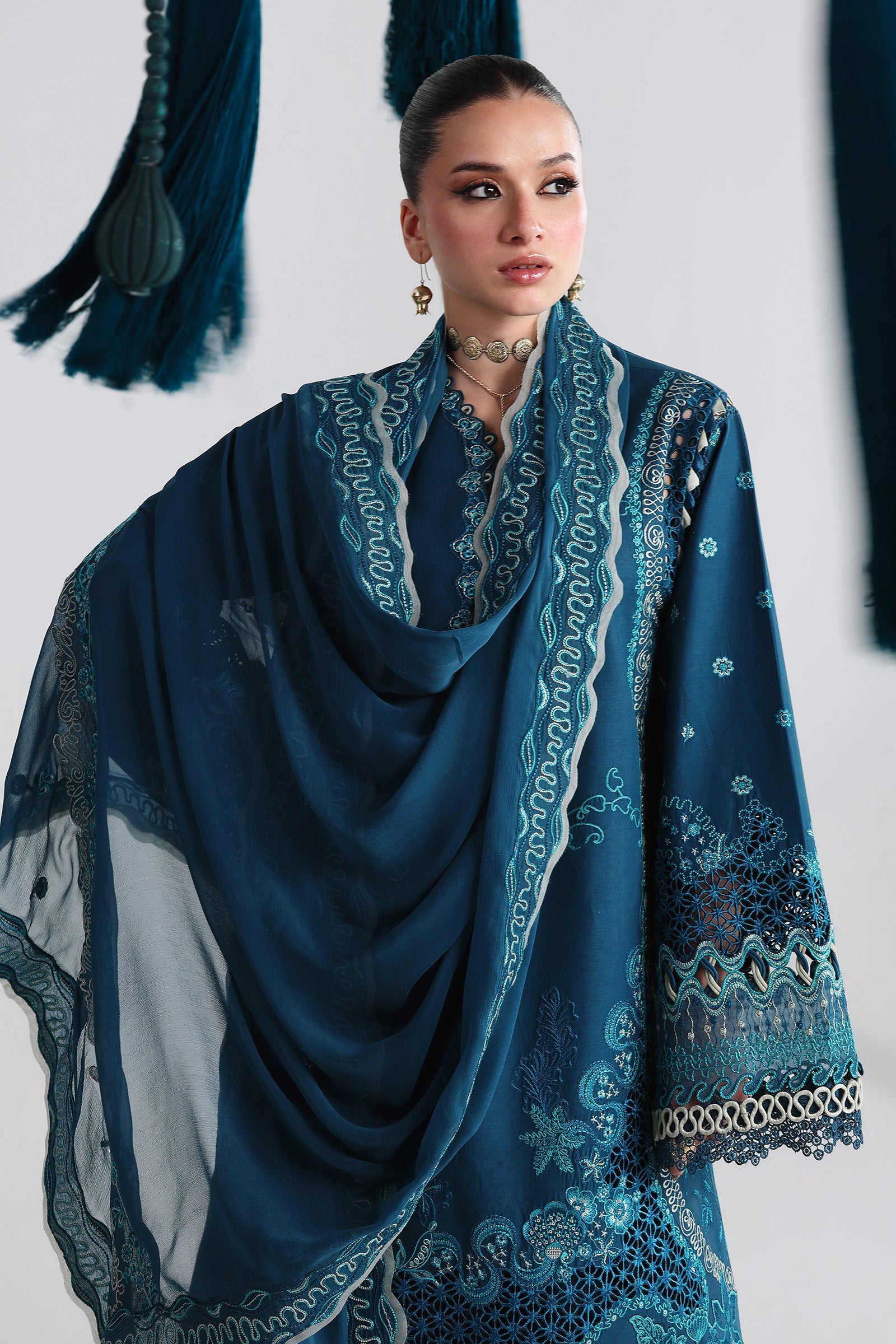 Festive Luxury Lawn – QFL-07 KAISA