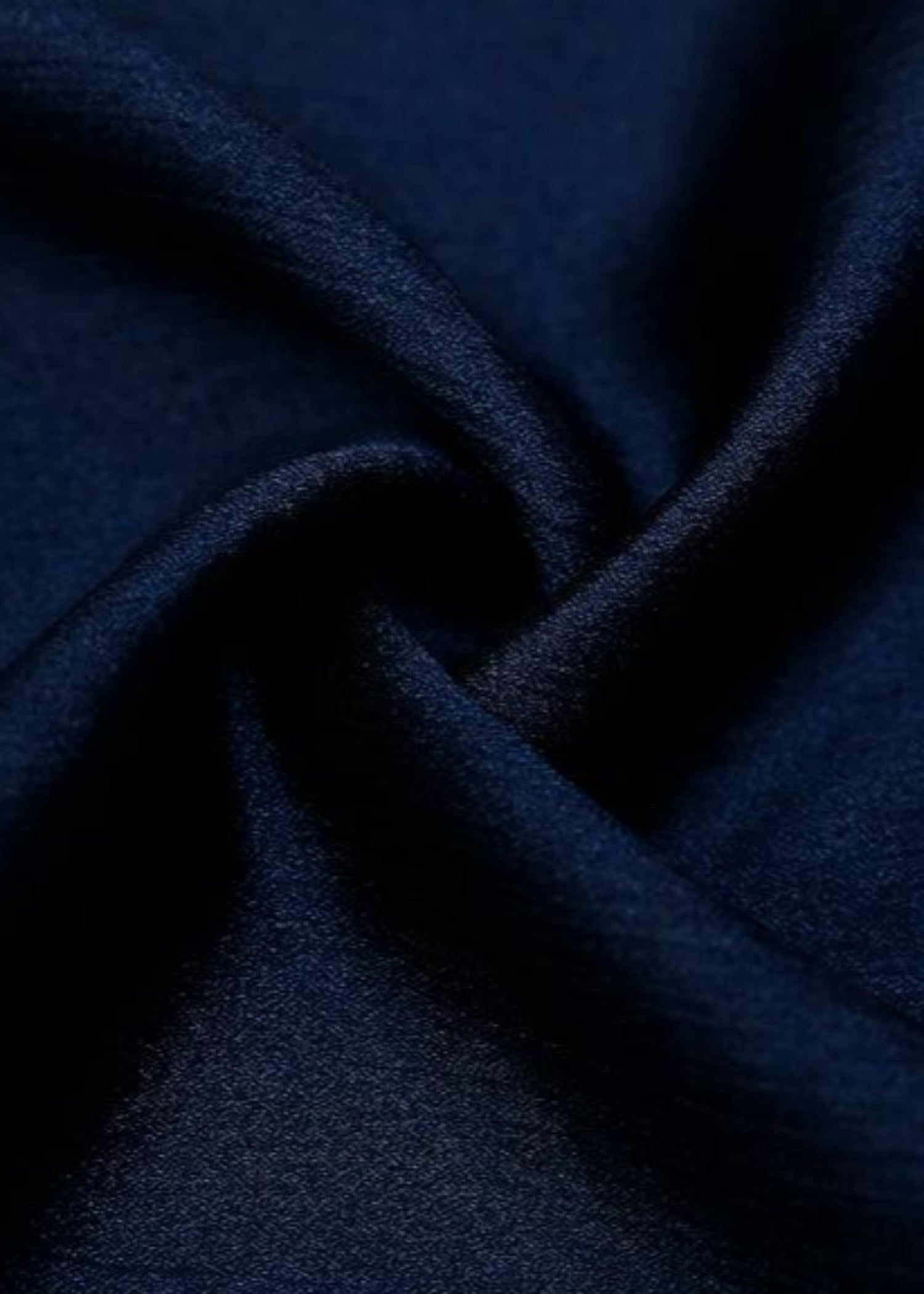 crinkle Hijab in Dark blue
