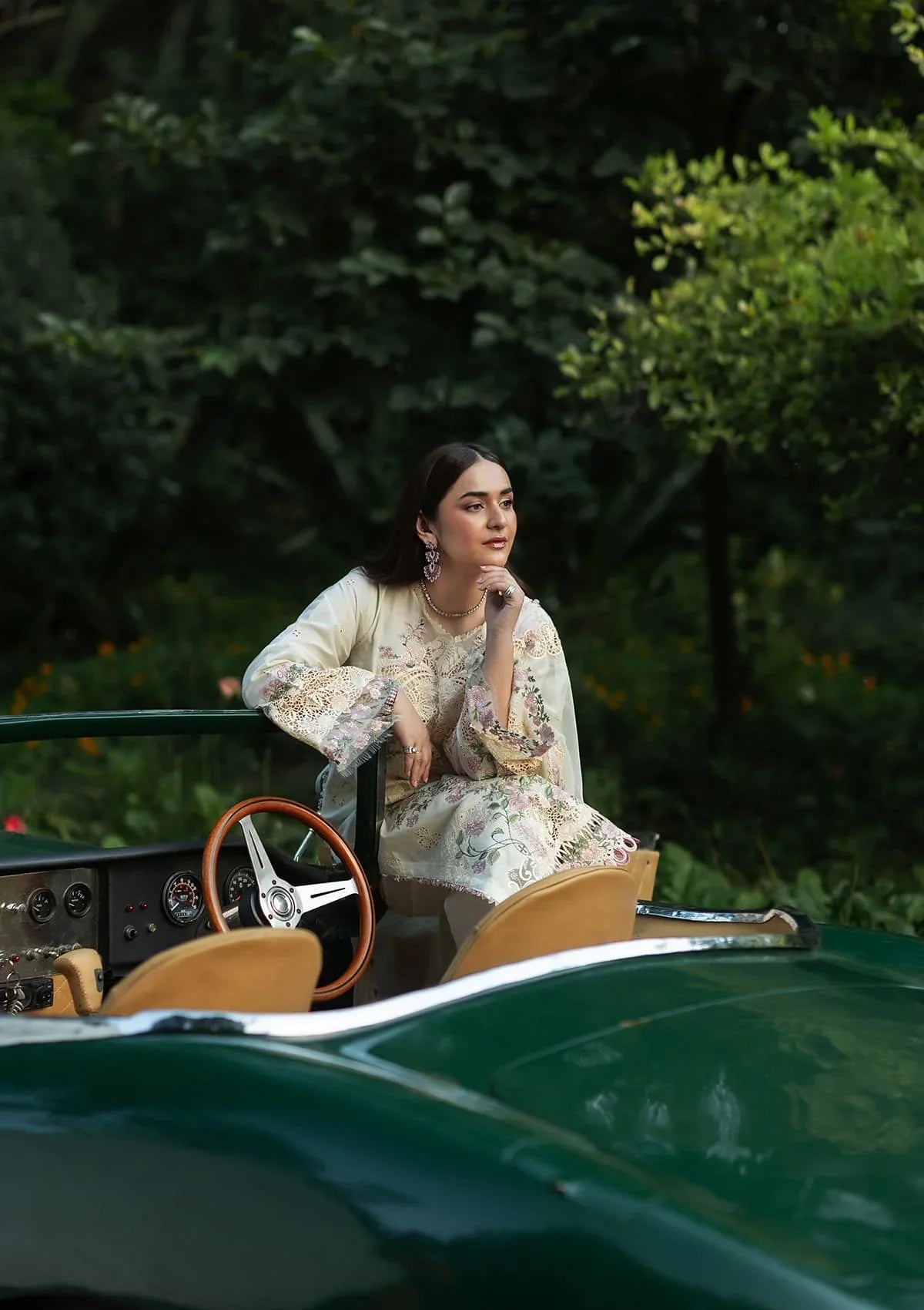 Luxury Lawn – ELQ-7b Sweet Talk