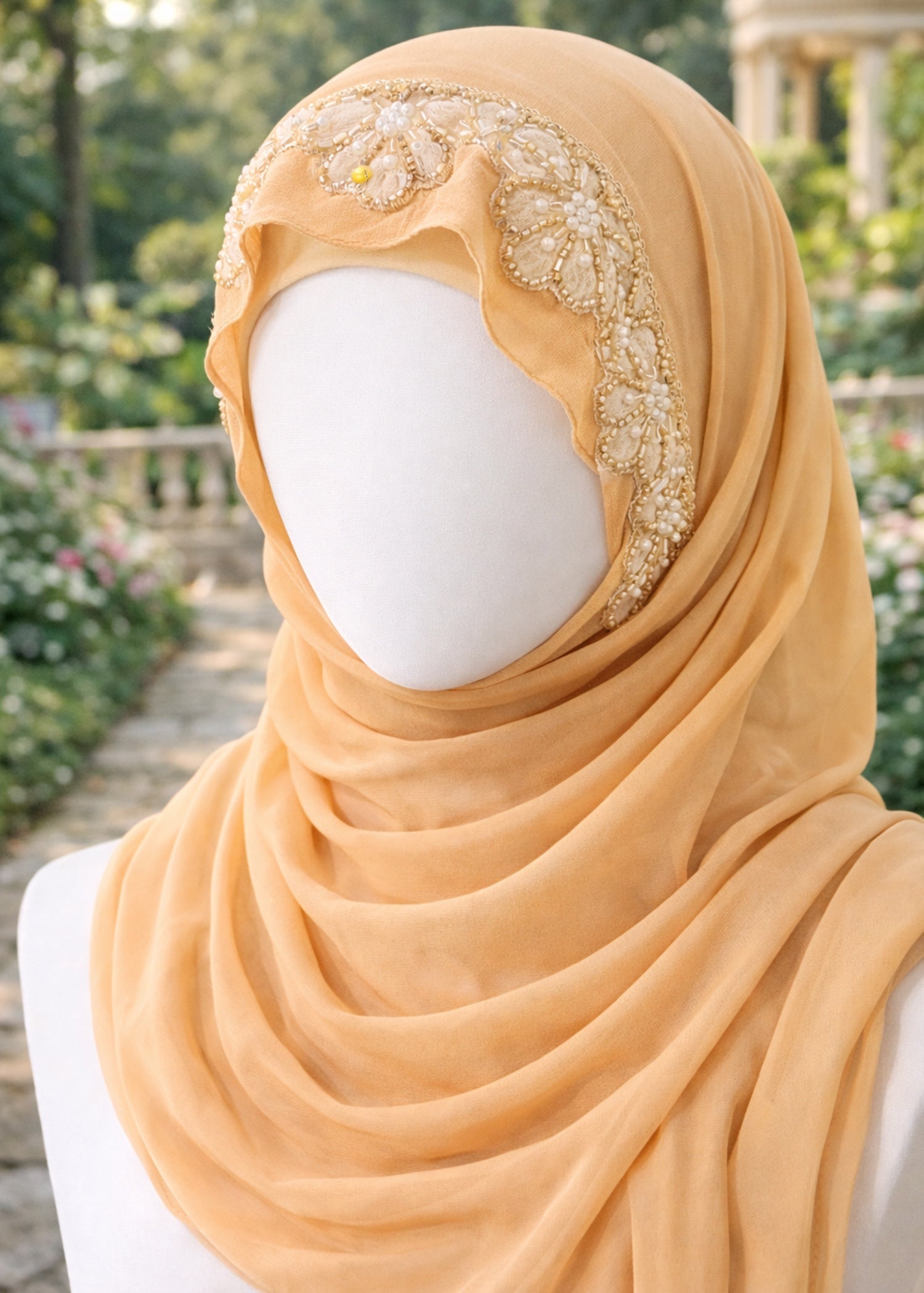 chiffon Hijab in Blonde