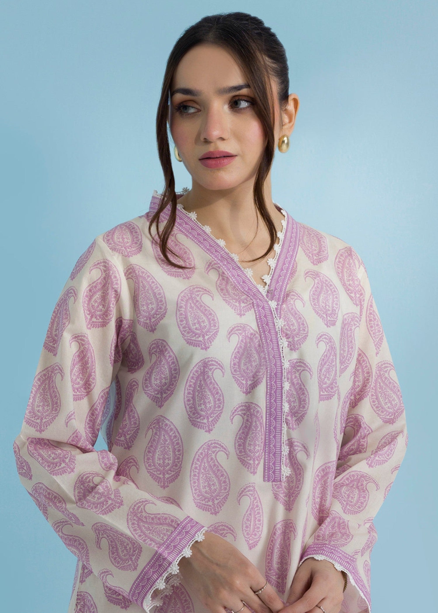 cambric Kurti in Off-white