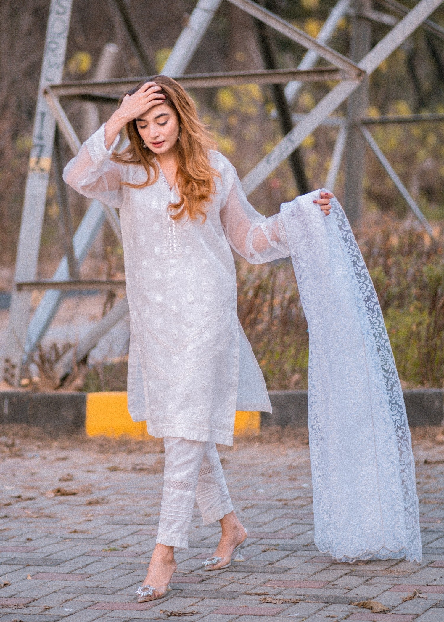 zari organza Kurta Set in White