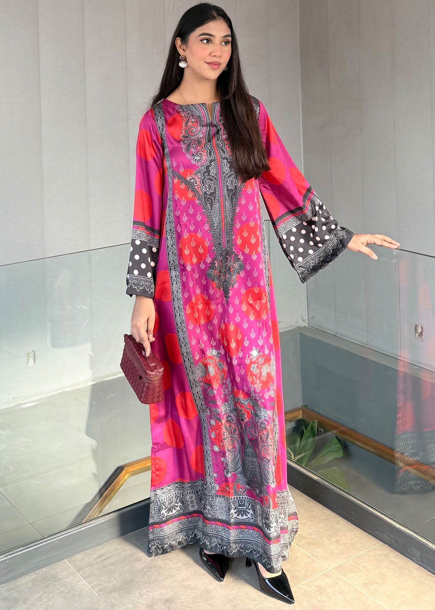 satin silk Kaftan in Hot pink