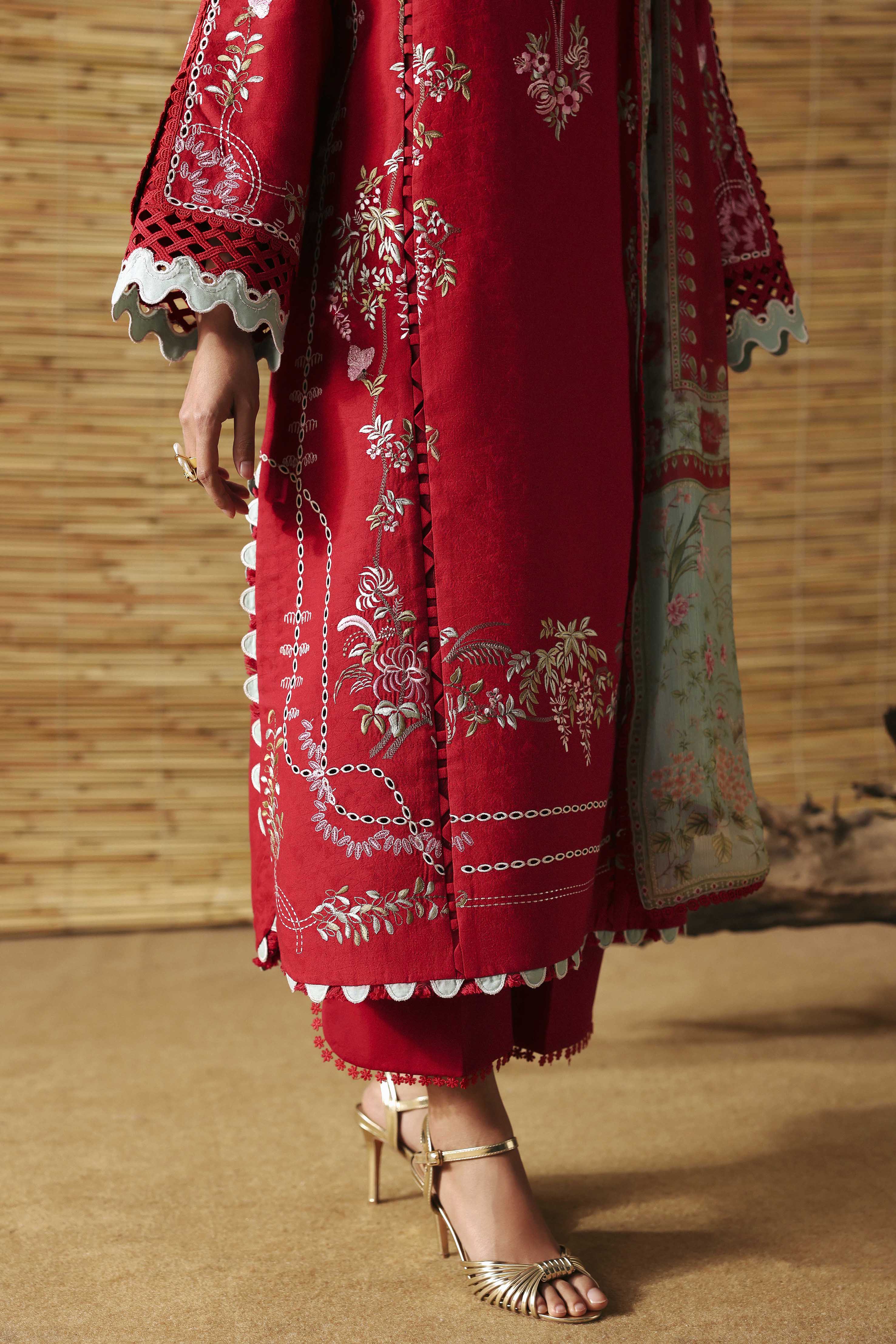 Luxury Lawn – SL-07-26-V2