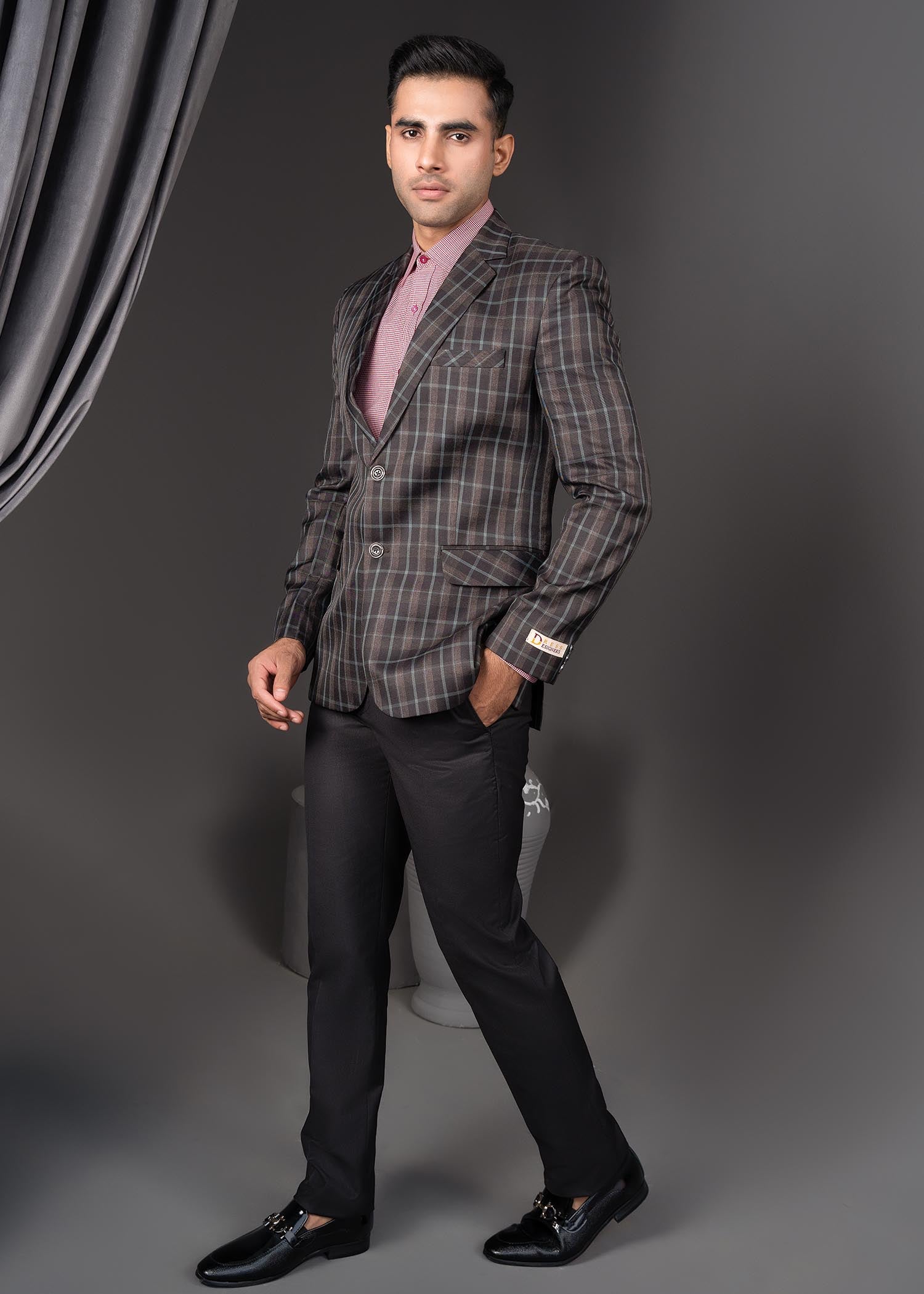 terry Blazer in Brown