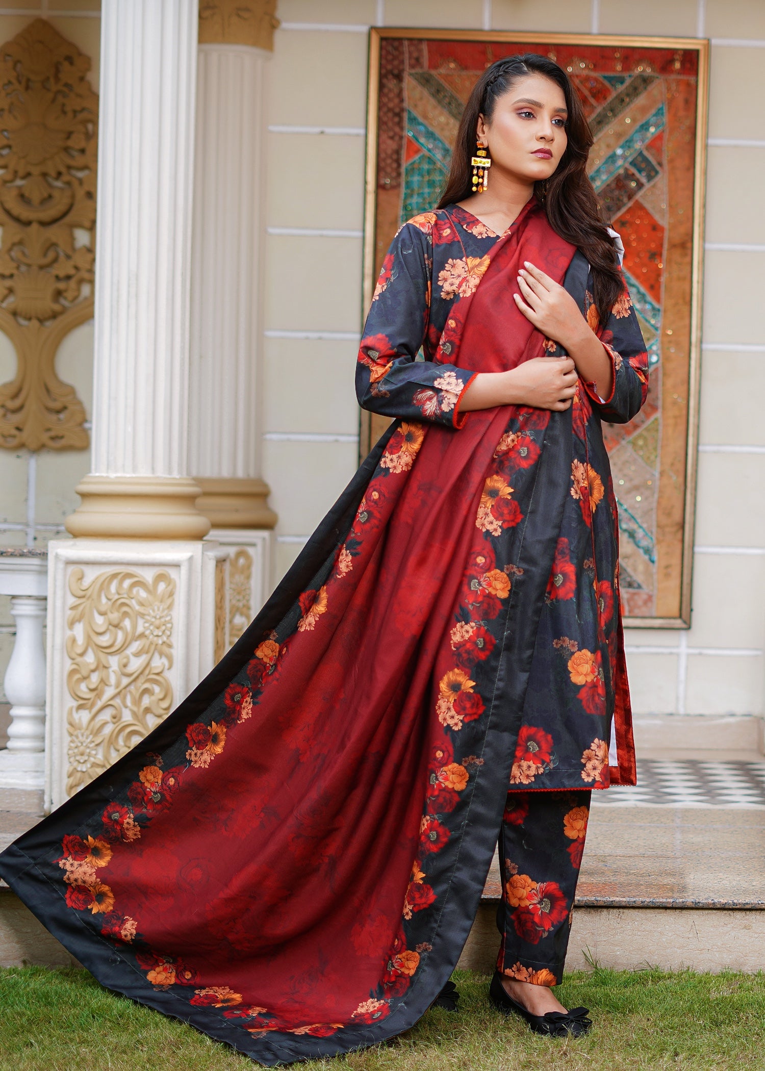 slub khaddar Kurta Set in Red, charcoal black