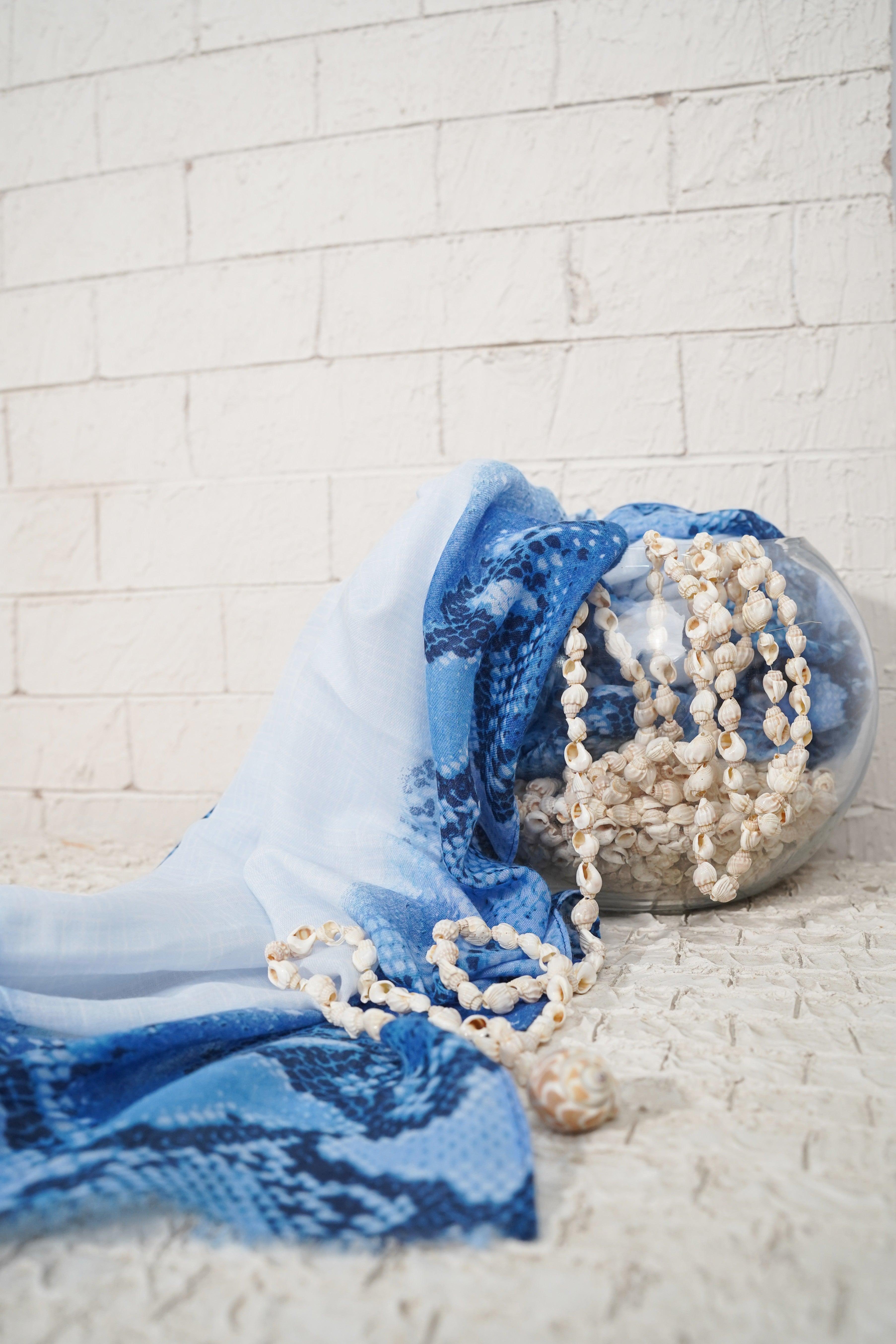 arabic lawn Hijab in White, blue