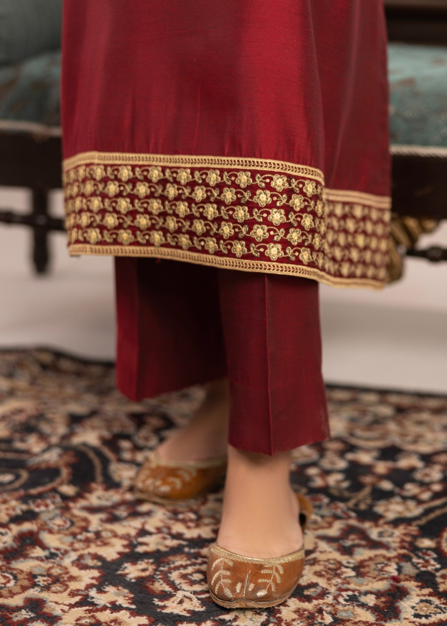 chambray Kurta Set in Red
