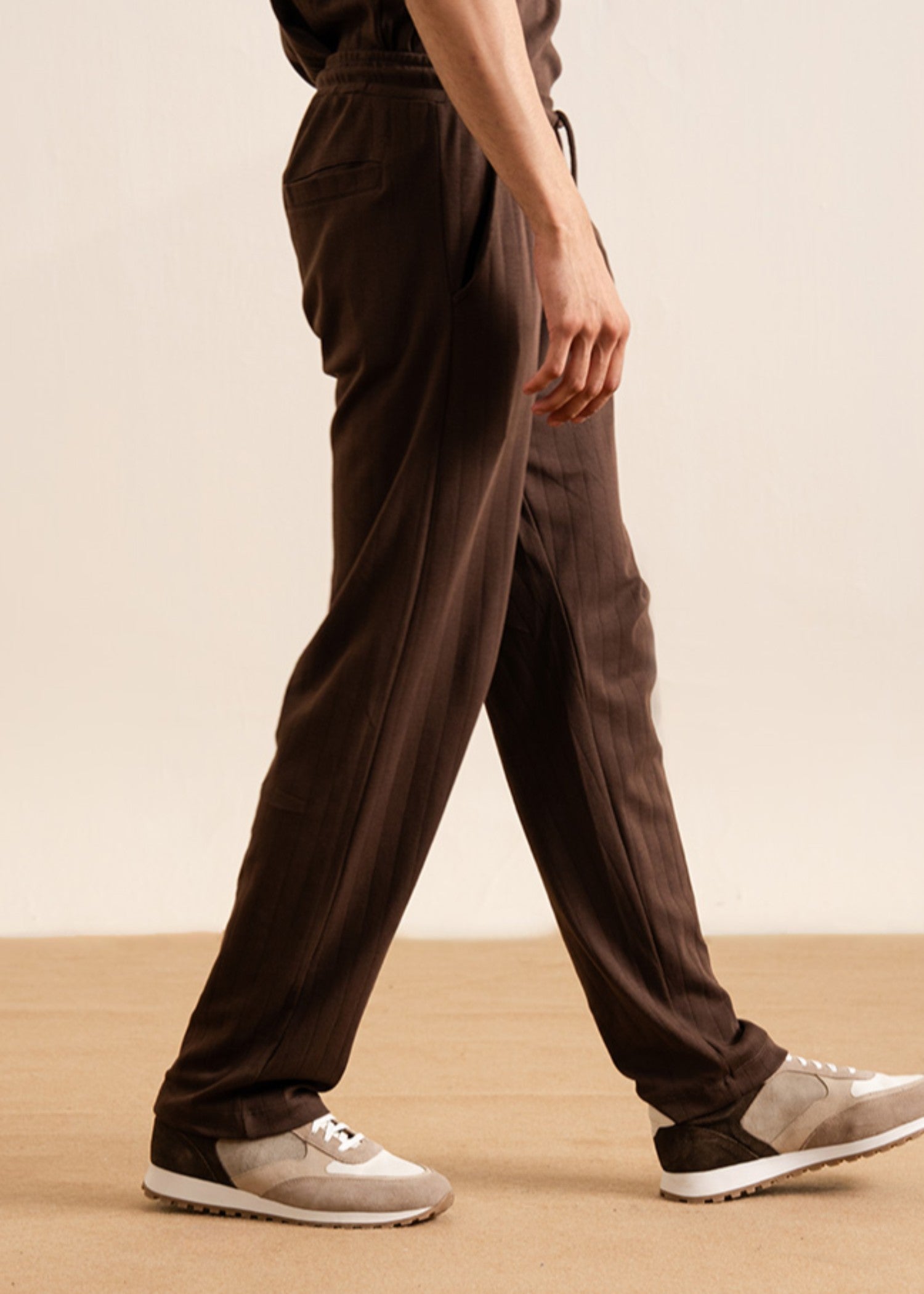cotton Trousers in Chocolate brown