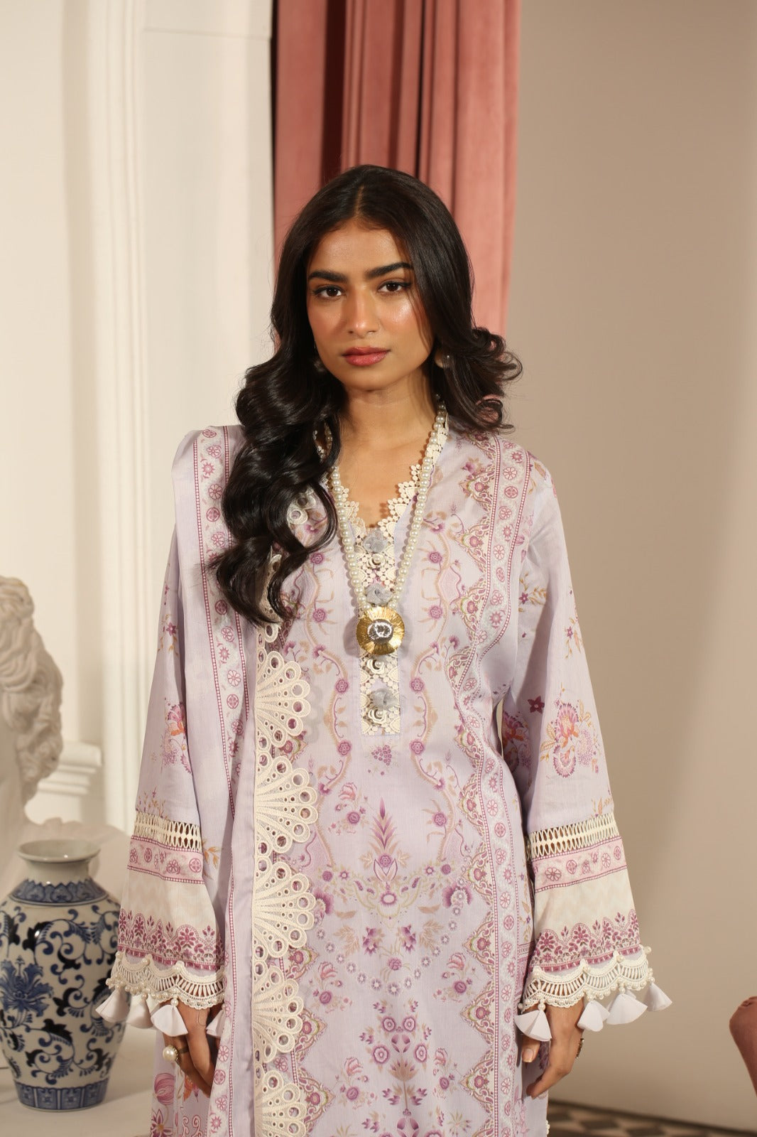 Summer Lawn – LILLY